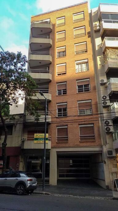 Lujoso Semipiso Panorámico 2 habitaciones cocina independiente lavadero cochera privada a metros del subte