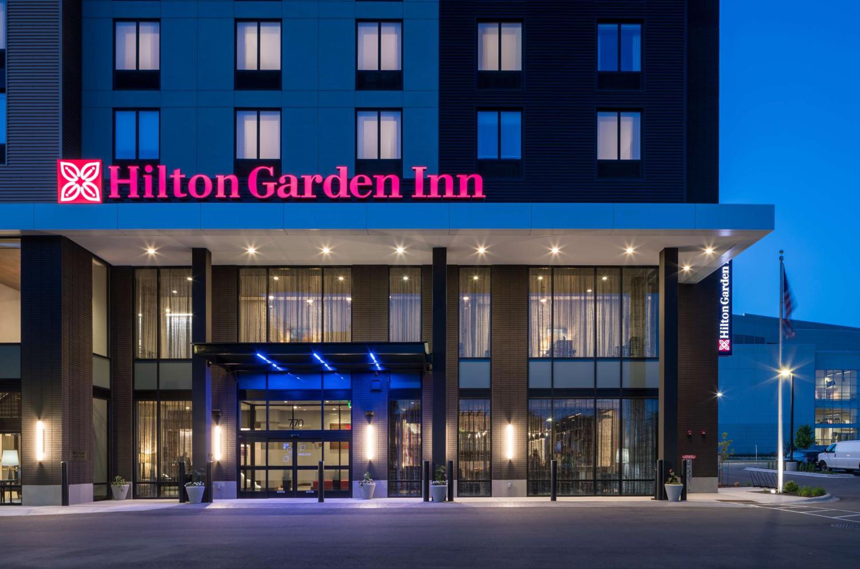 Hotel Hilton Garden Inn Madison Downtown, WI - Image 1