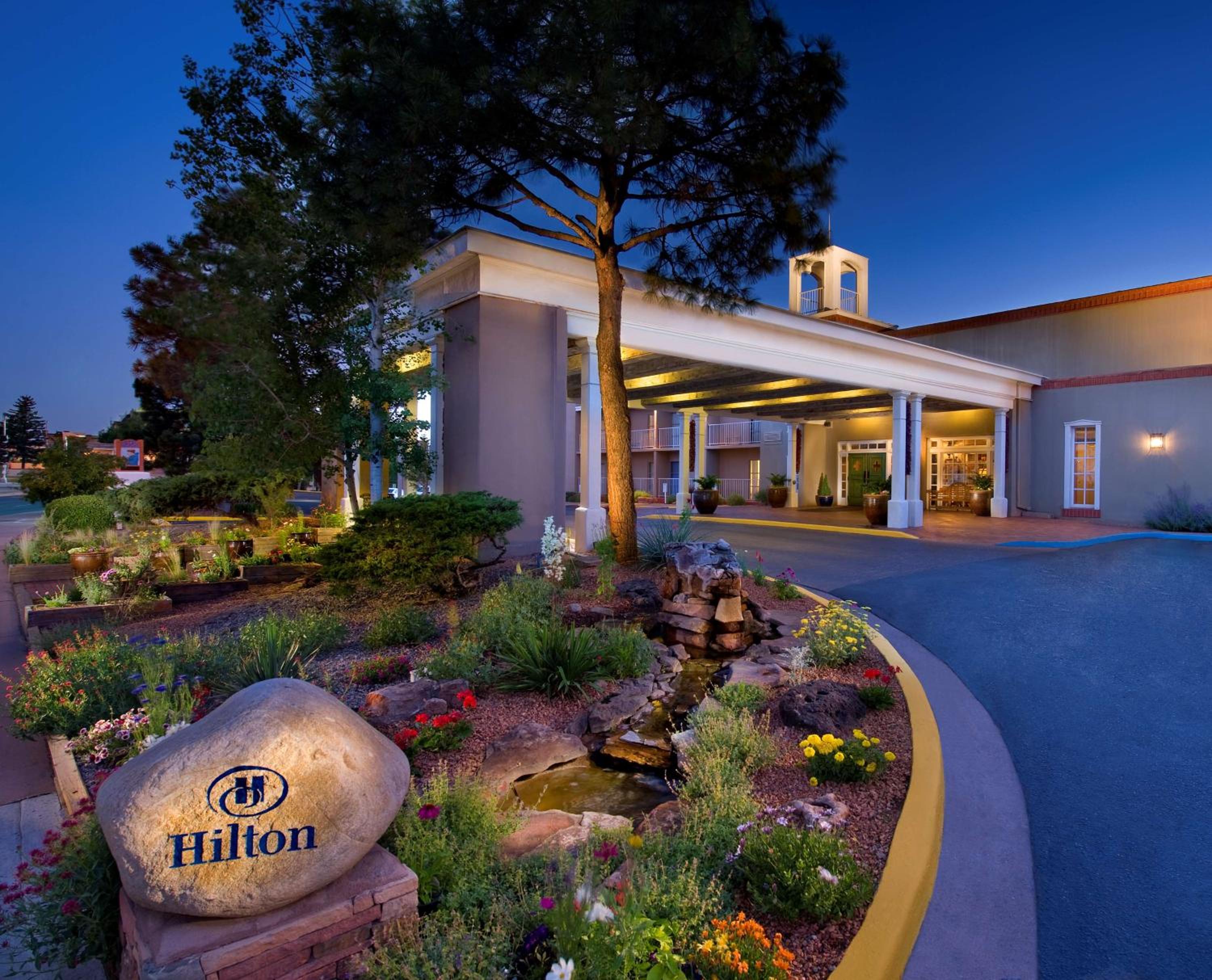 Santa Fe Vacations - Hilton Santa Fe Historic Plaza - Property Image 1