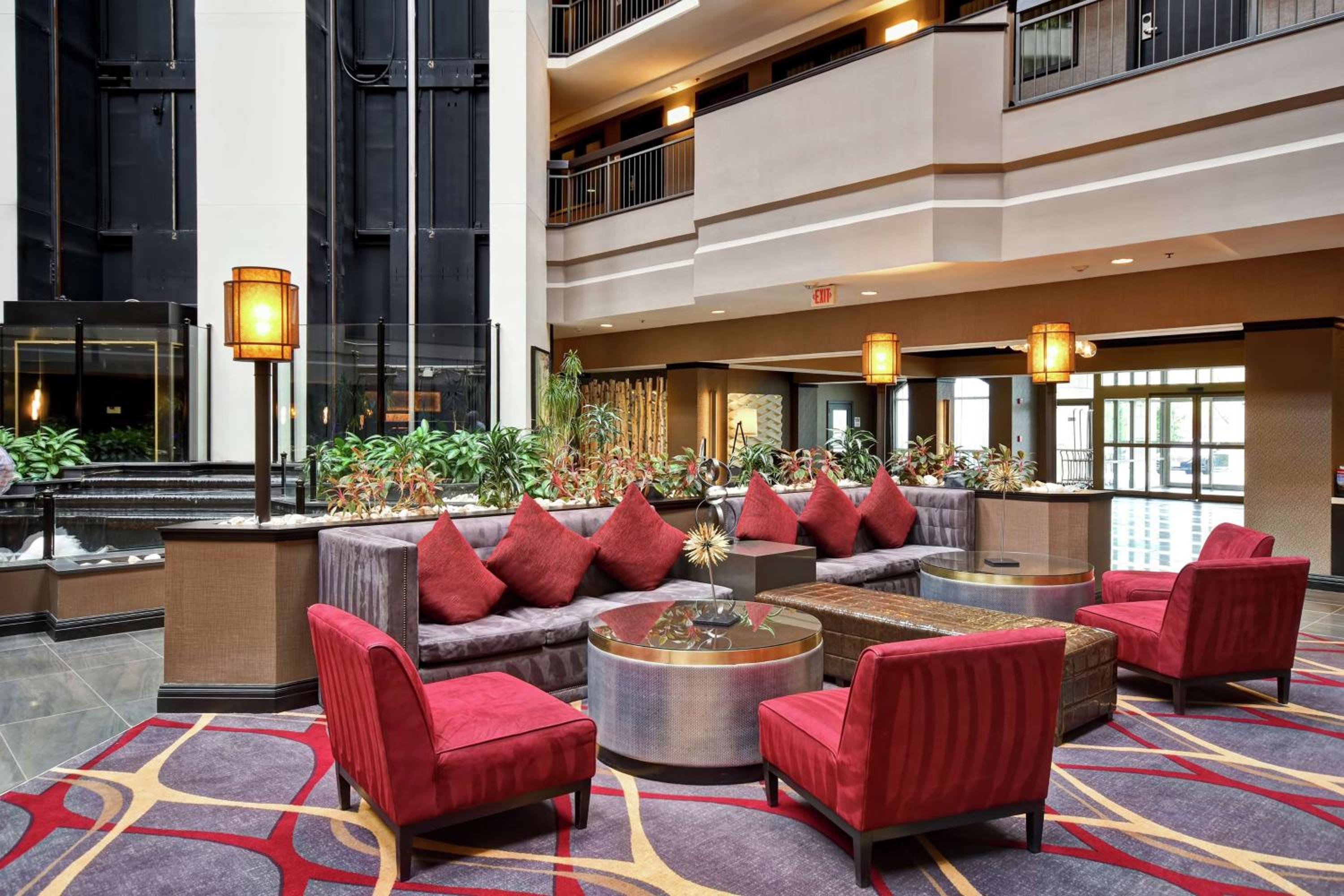 Embassy Suites by Hilton Dulles Airport - Property Image 3