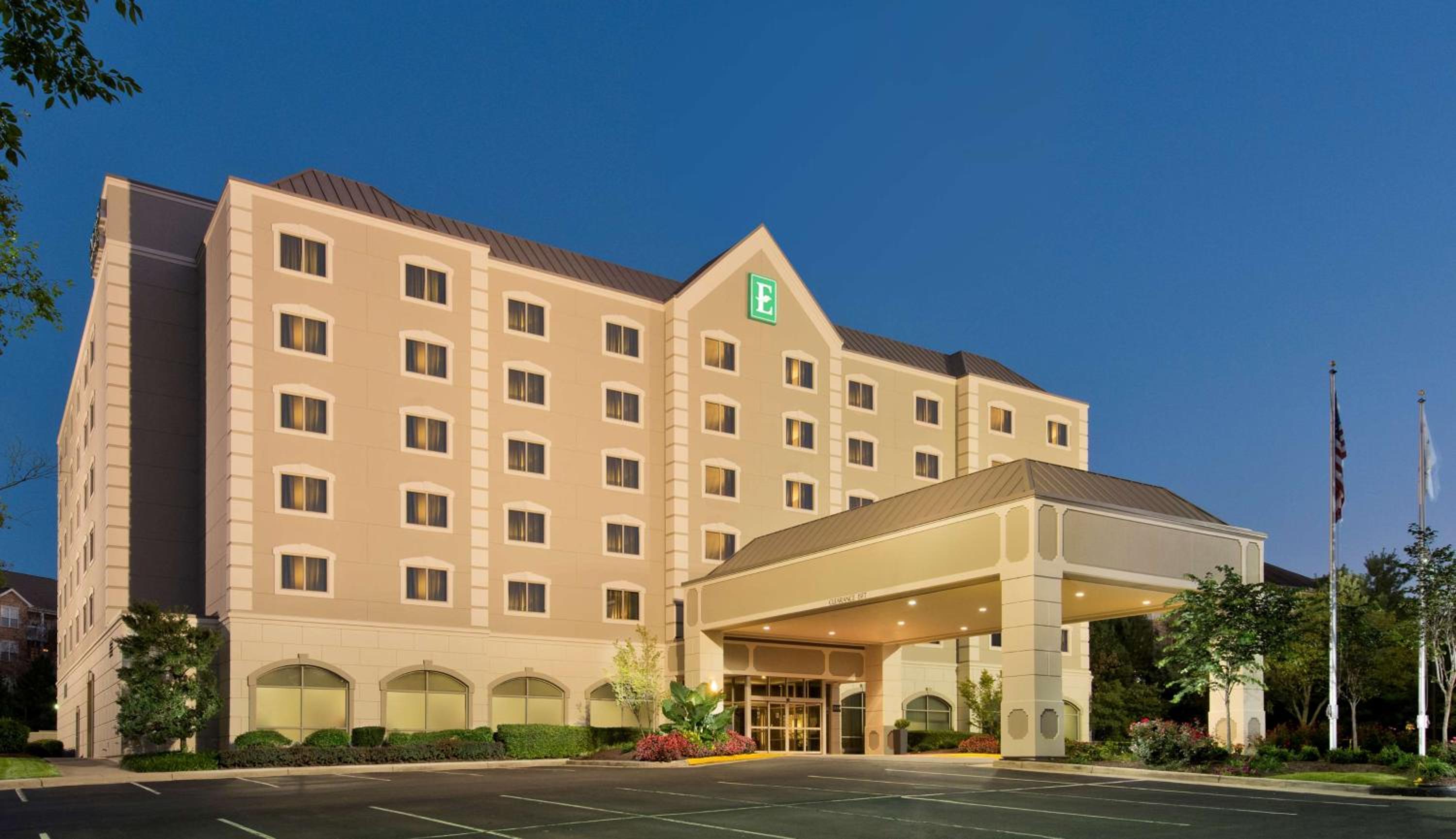 Embassy Suites by Hilton Dulles Airport - Property Image 2