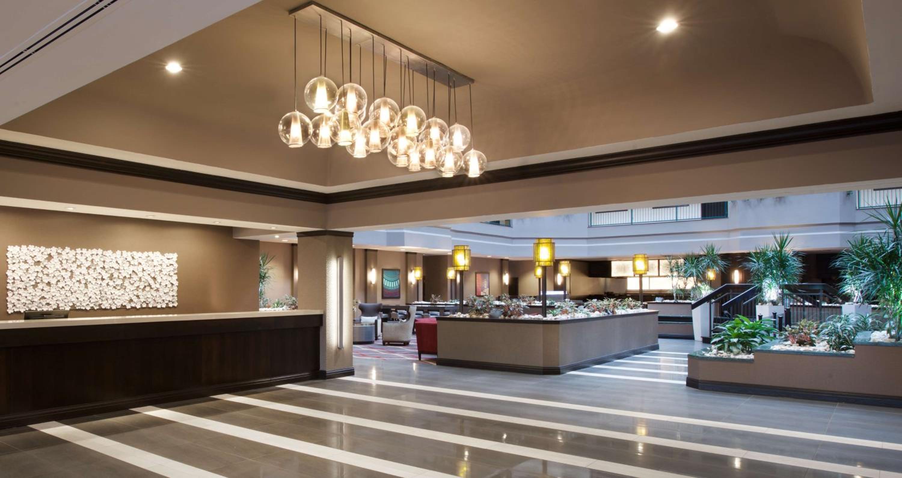 Embassy Suites by Hilton Dulles Airport - Property Image 9