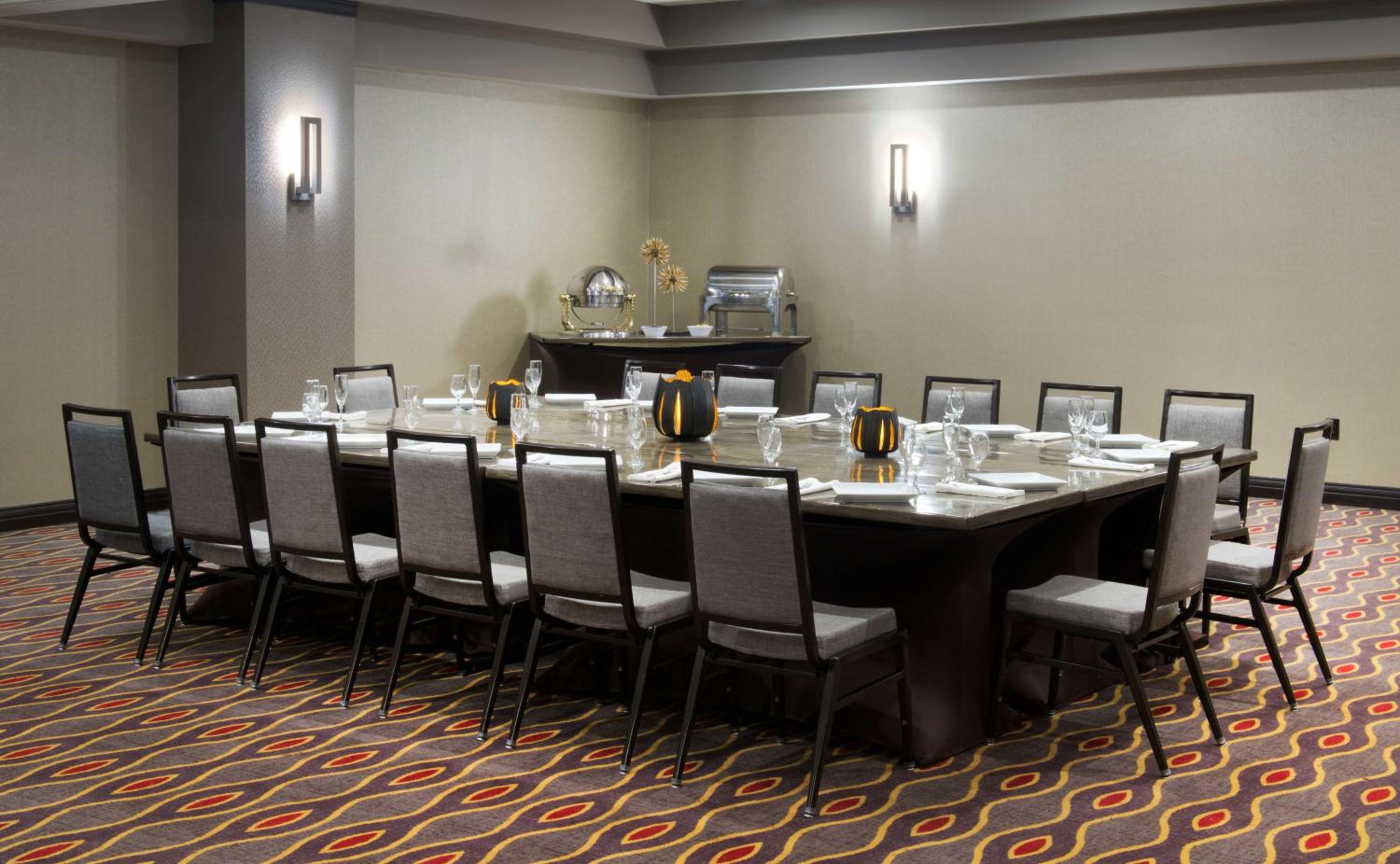 Embassy Suites by Hilton Dulles Airport - Property Image 32