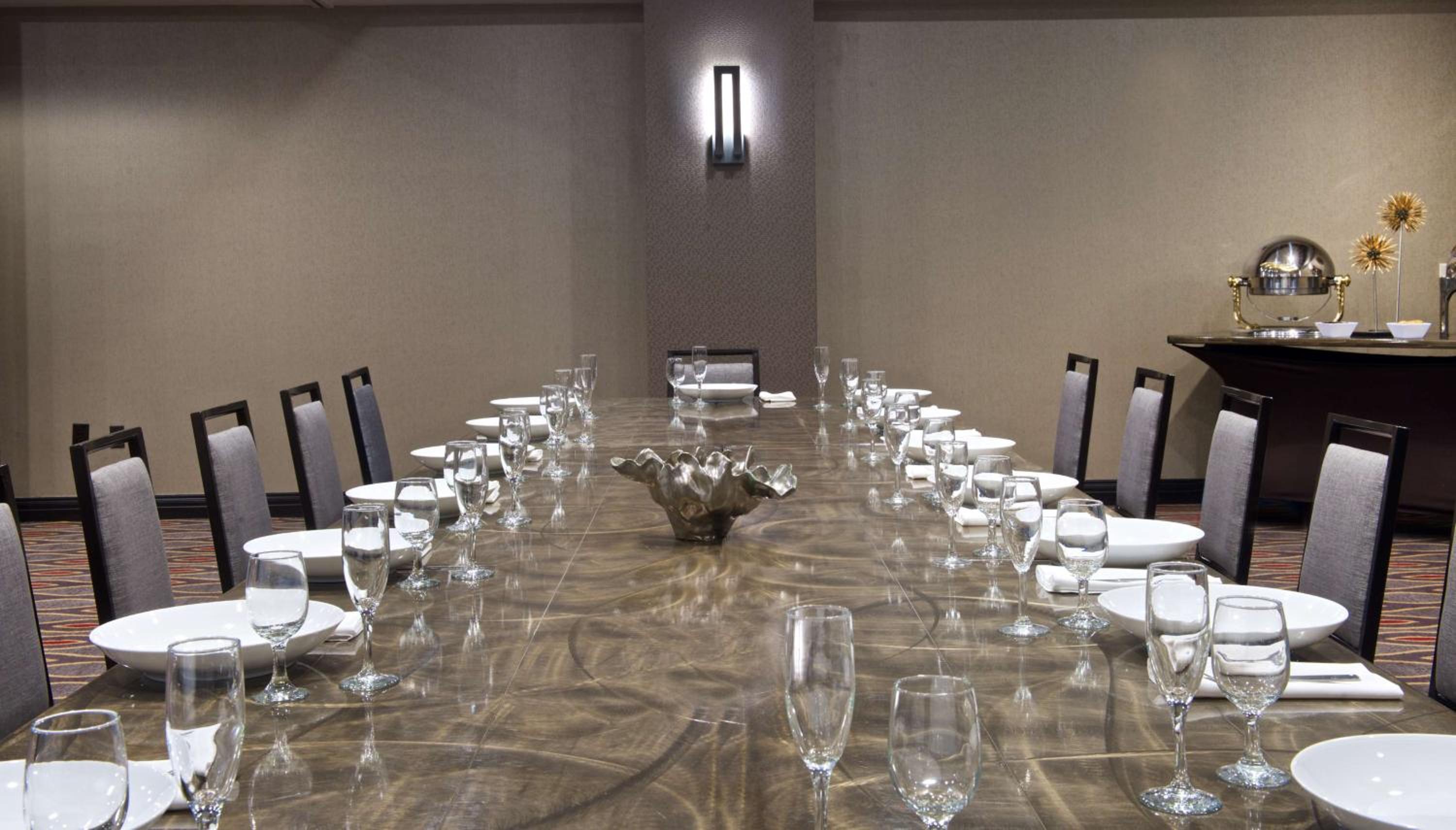 Embassy Suites by Hilton Dulles Airport - Property Image 36