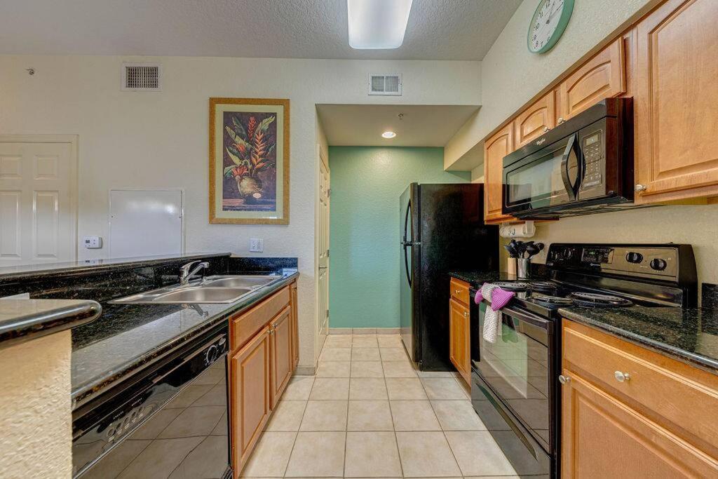 Elegant Condo Retreat Near Disney
