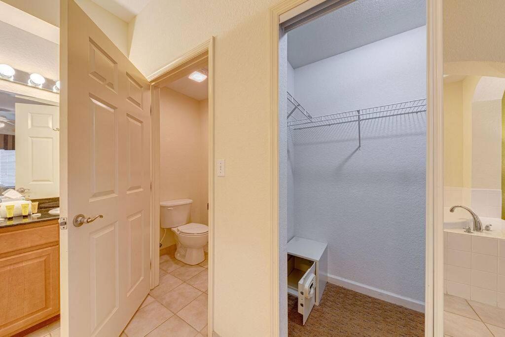 Elegant Condo Retreat Near Disney