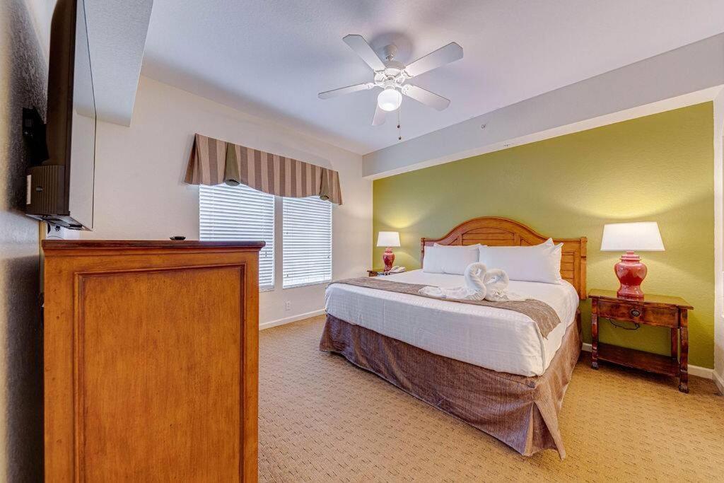 Elegant Condo Retreat Near Disney