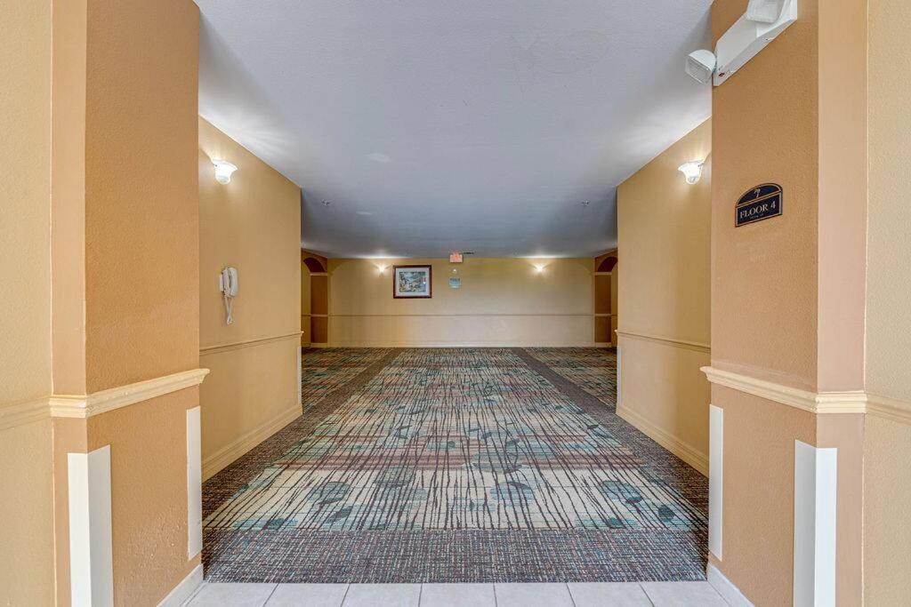 Elegant Condo Retreat Near Disney