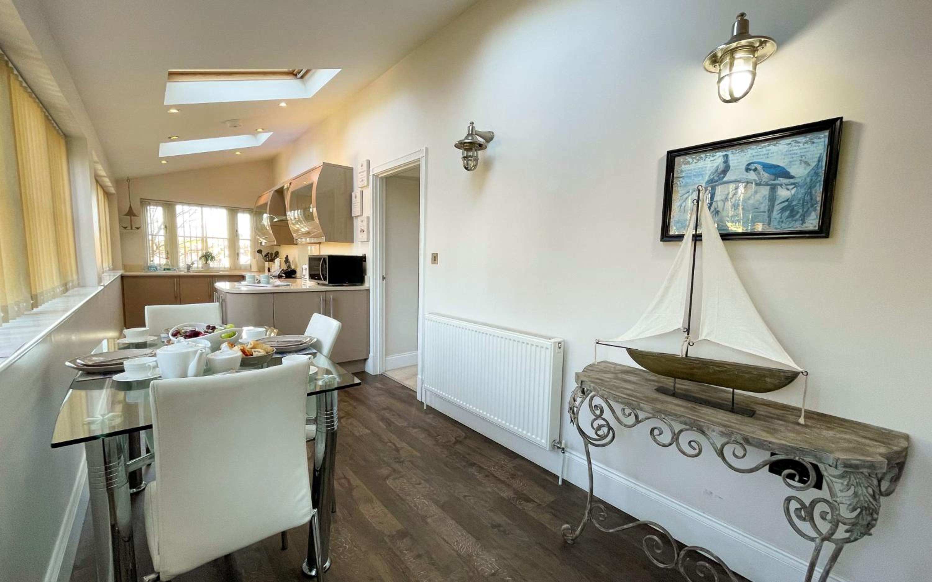 Exceptional Two-Bedroom Accommodation in Central Whitby with Parking and Stunning Views