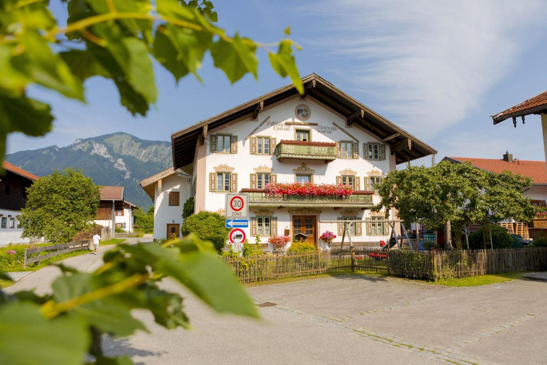 Göllner Hof view 4