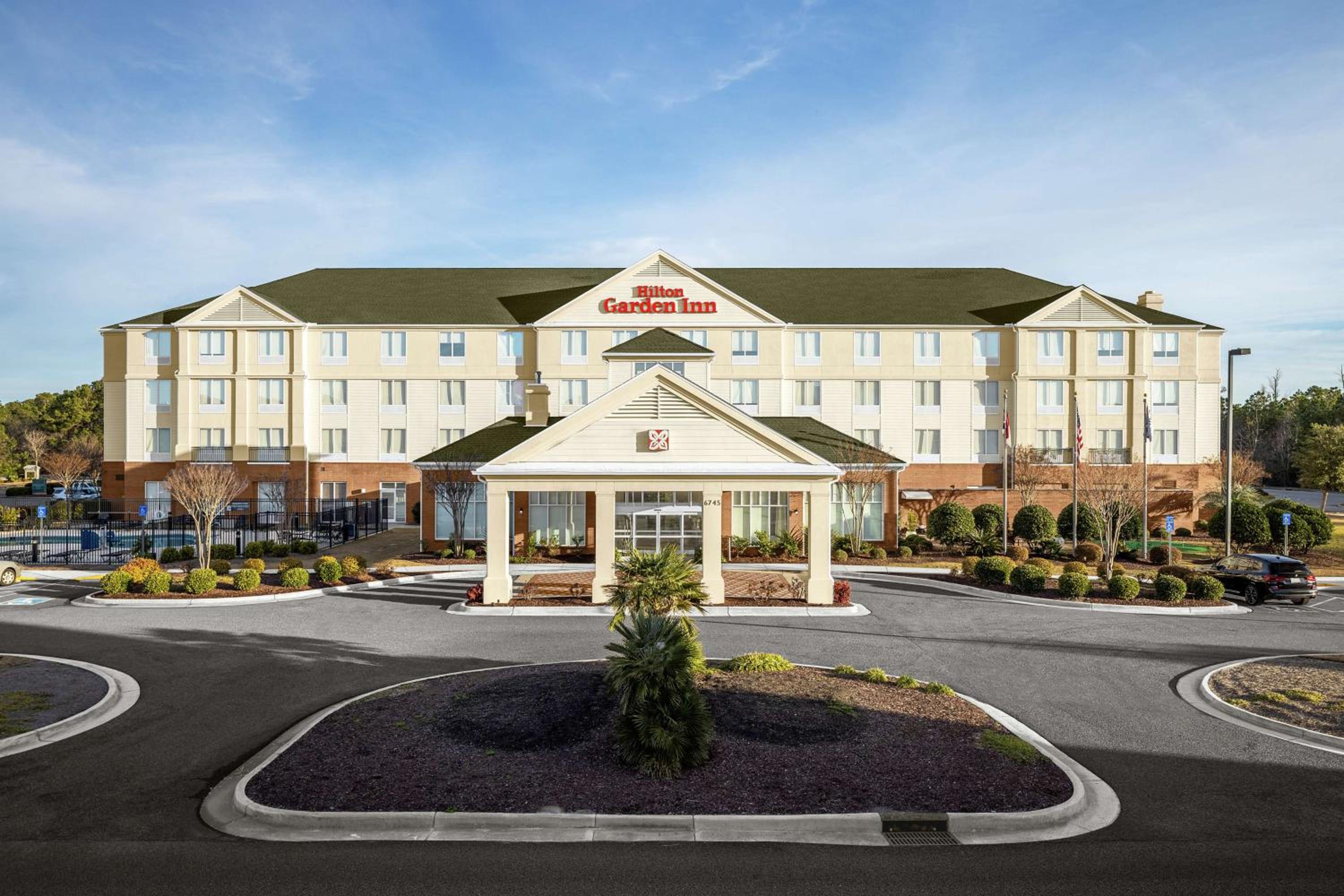 Hotel Hilton Garden Inn Wilmington Mayfaire Town Center - Image 1