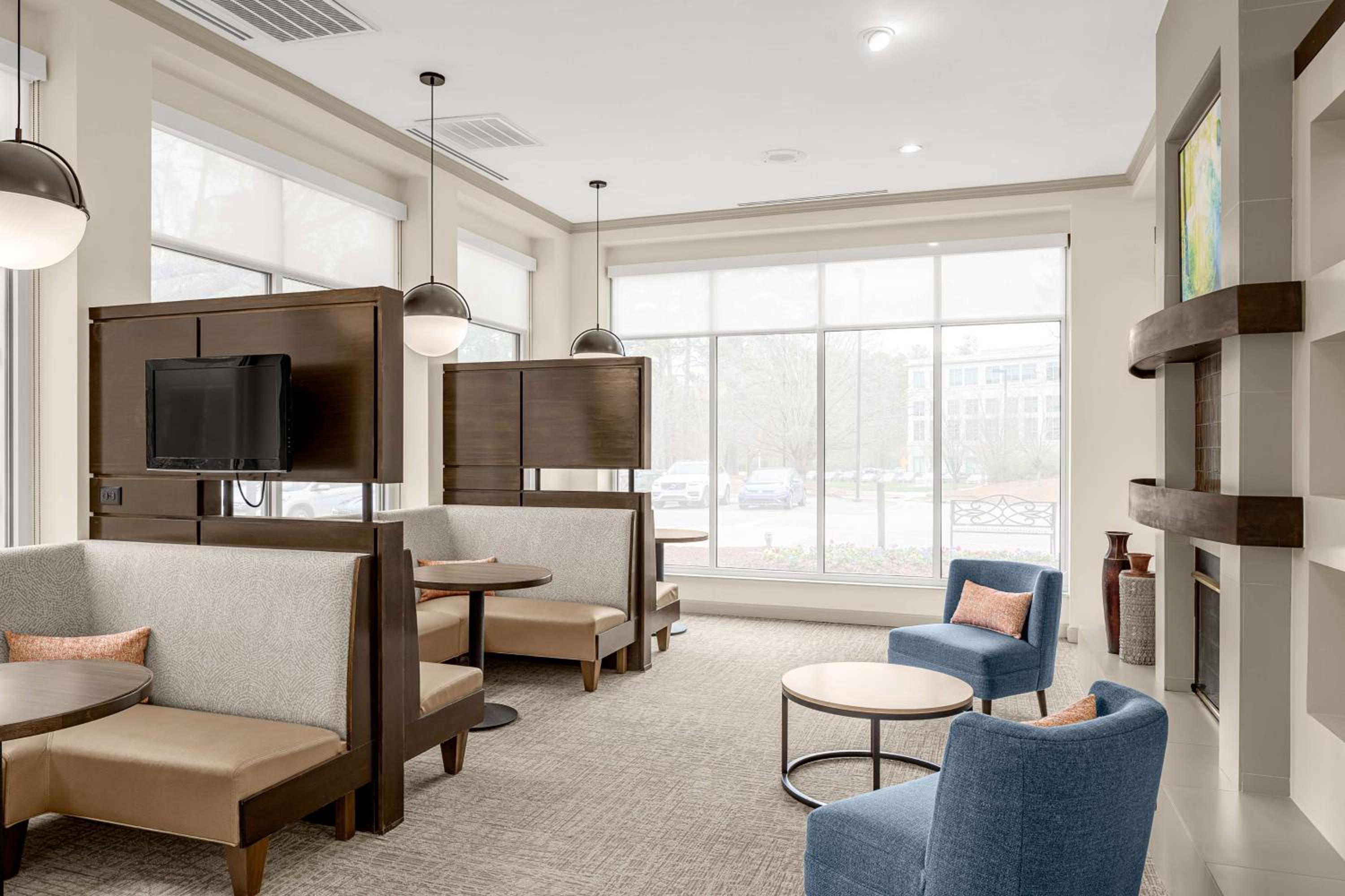 Hilton Garden Inn Raleigh Durham Airport - Property Image 18