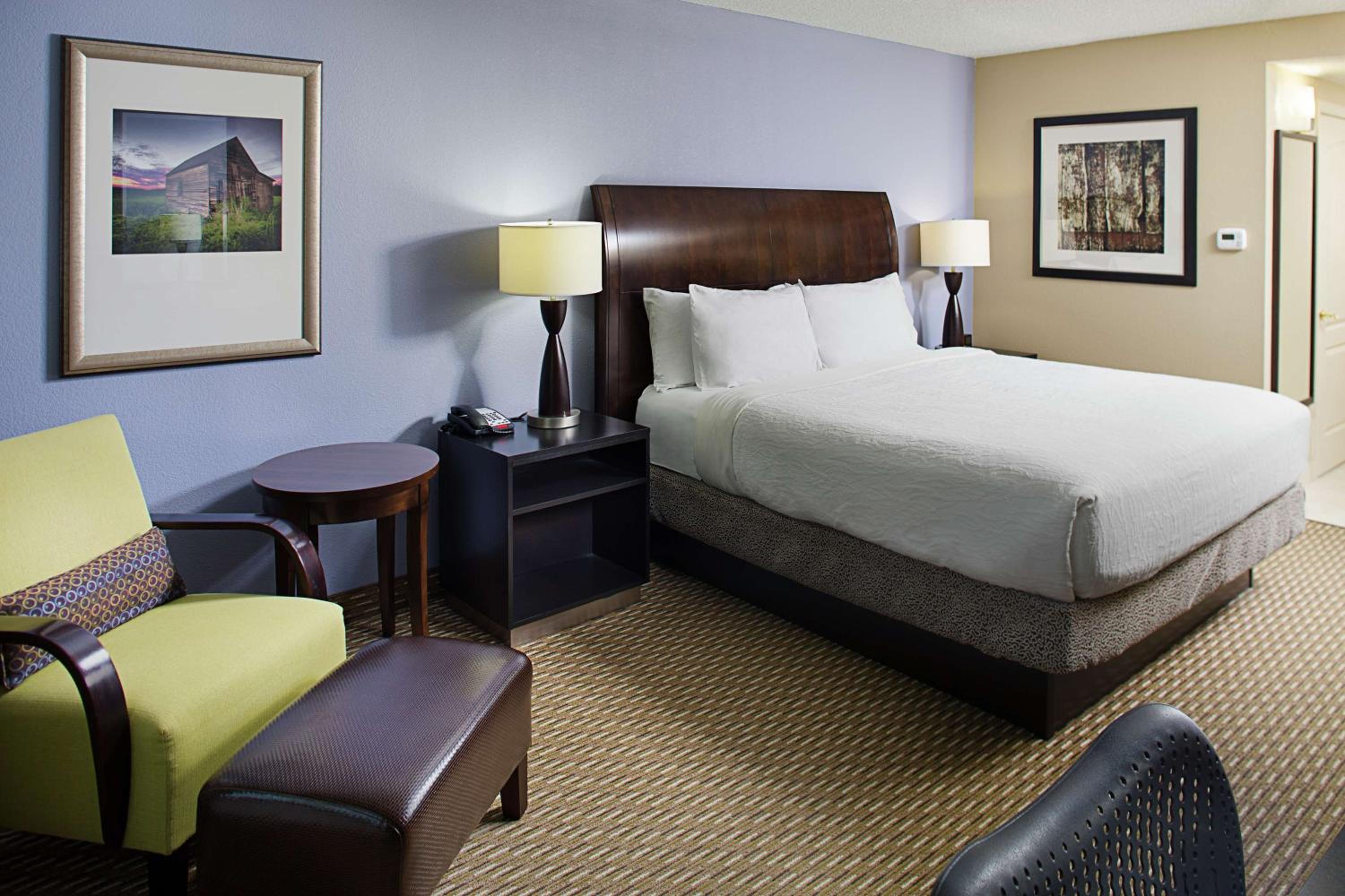 Hilton Garden Inn Raleigh Durham Airport - Property Image 7