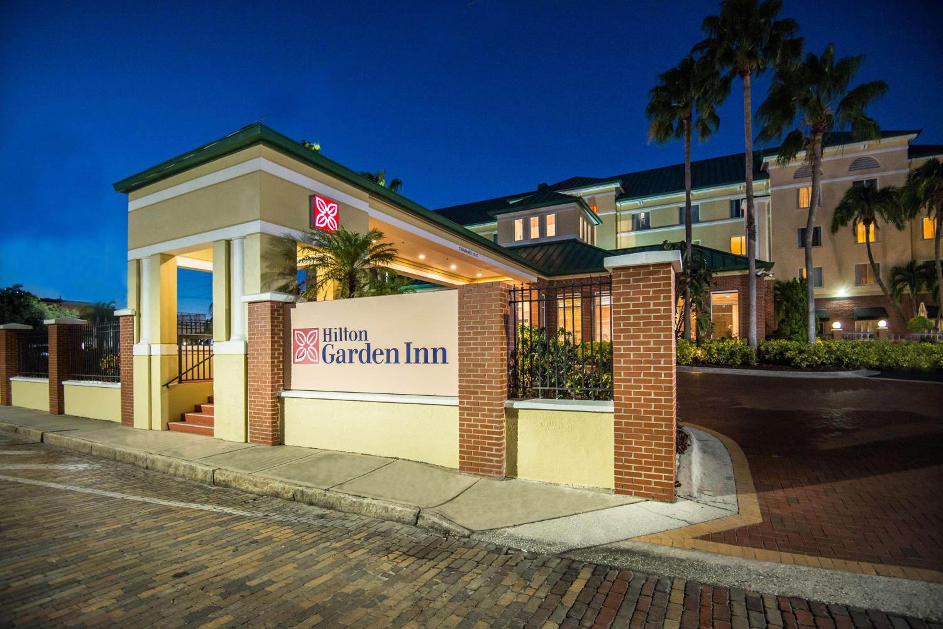 Hotel Hilton Garden Inn Tampa Ybor Historic District - Image 1