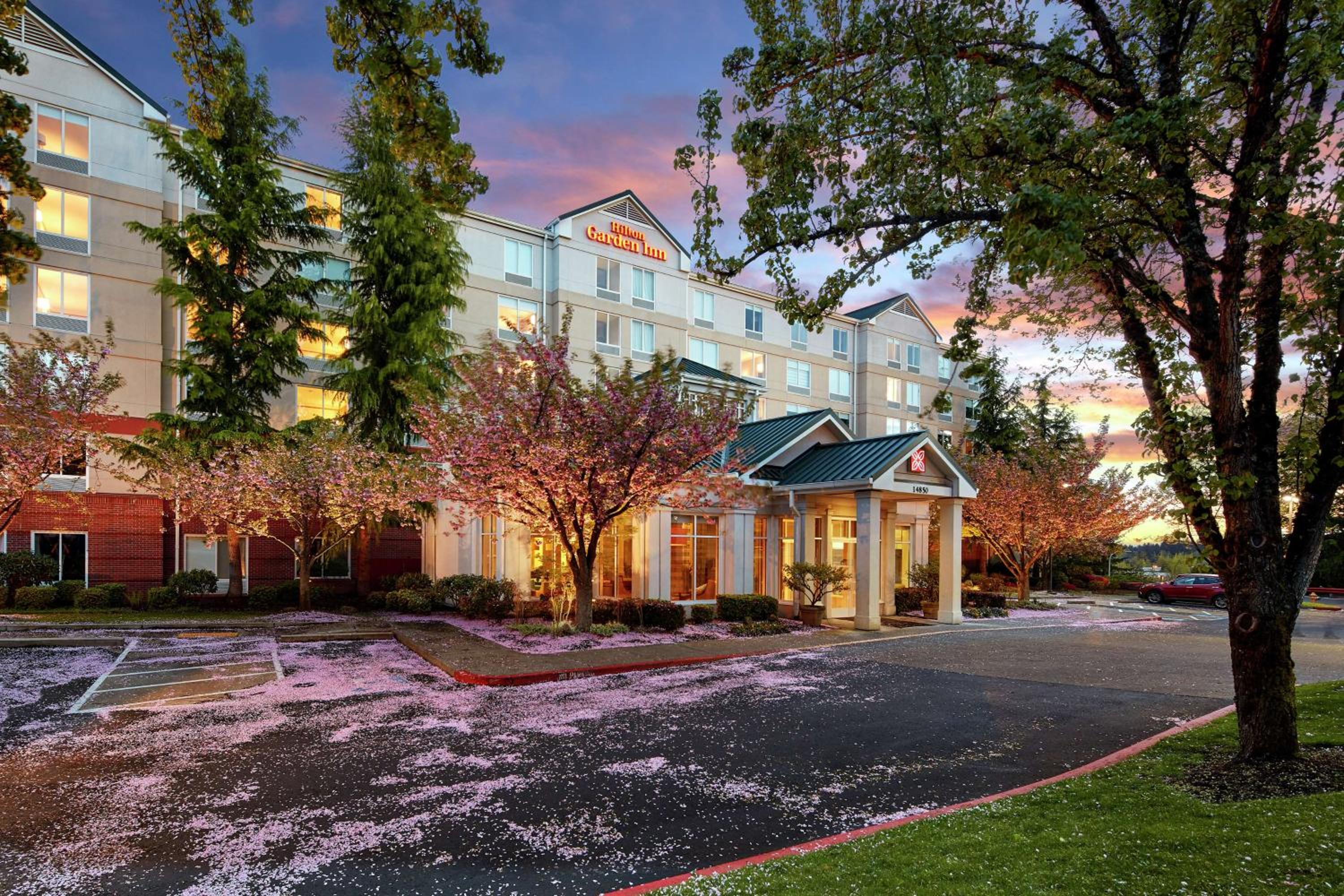 Portland Vacations - Hilton Garden Inn Portland Lake Oswego - Property Image 3