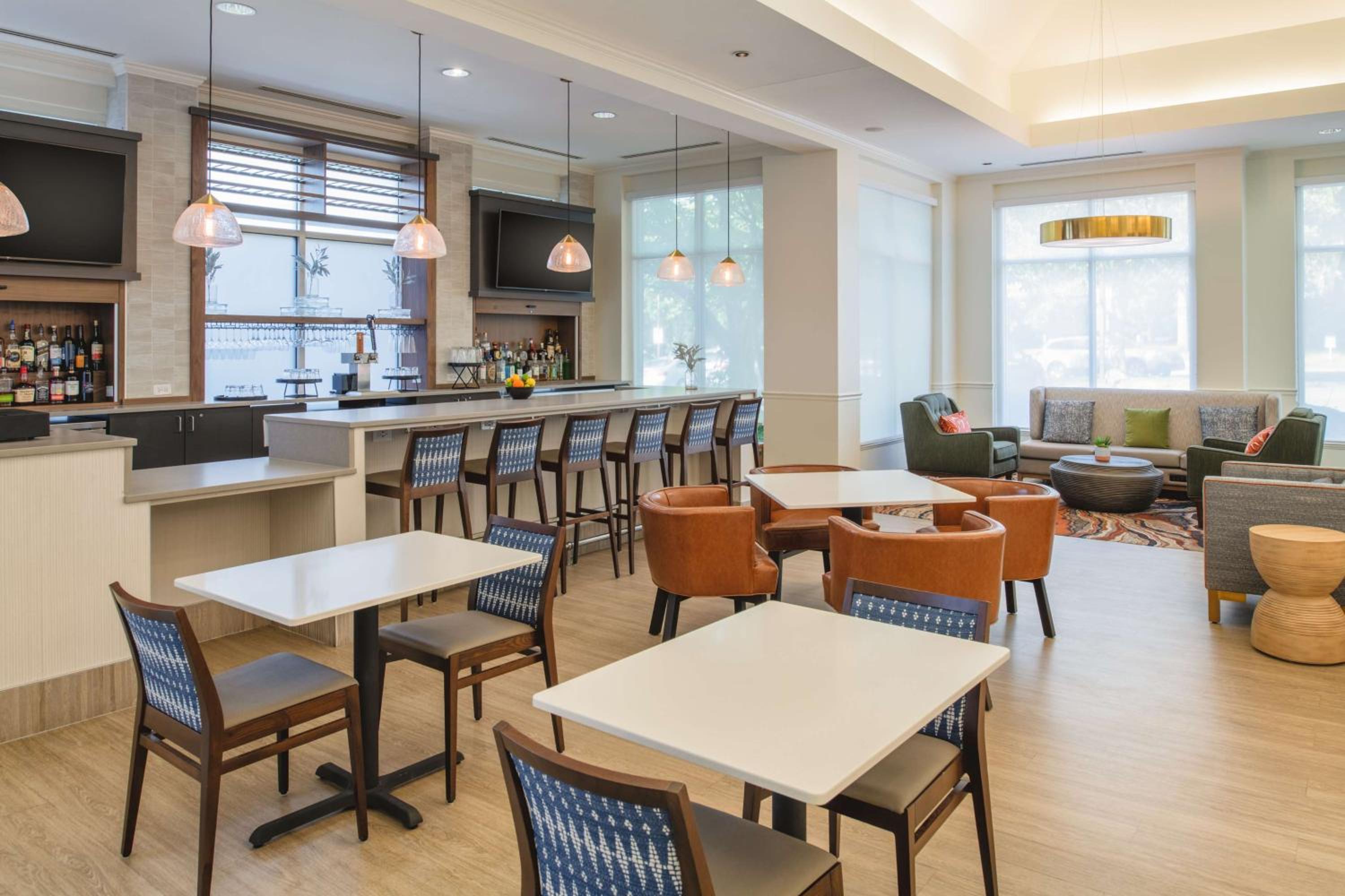 Hilton Garden Inn Portland Lake Oswego - Property Image 5