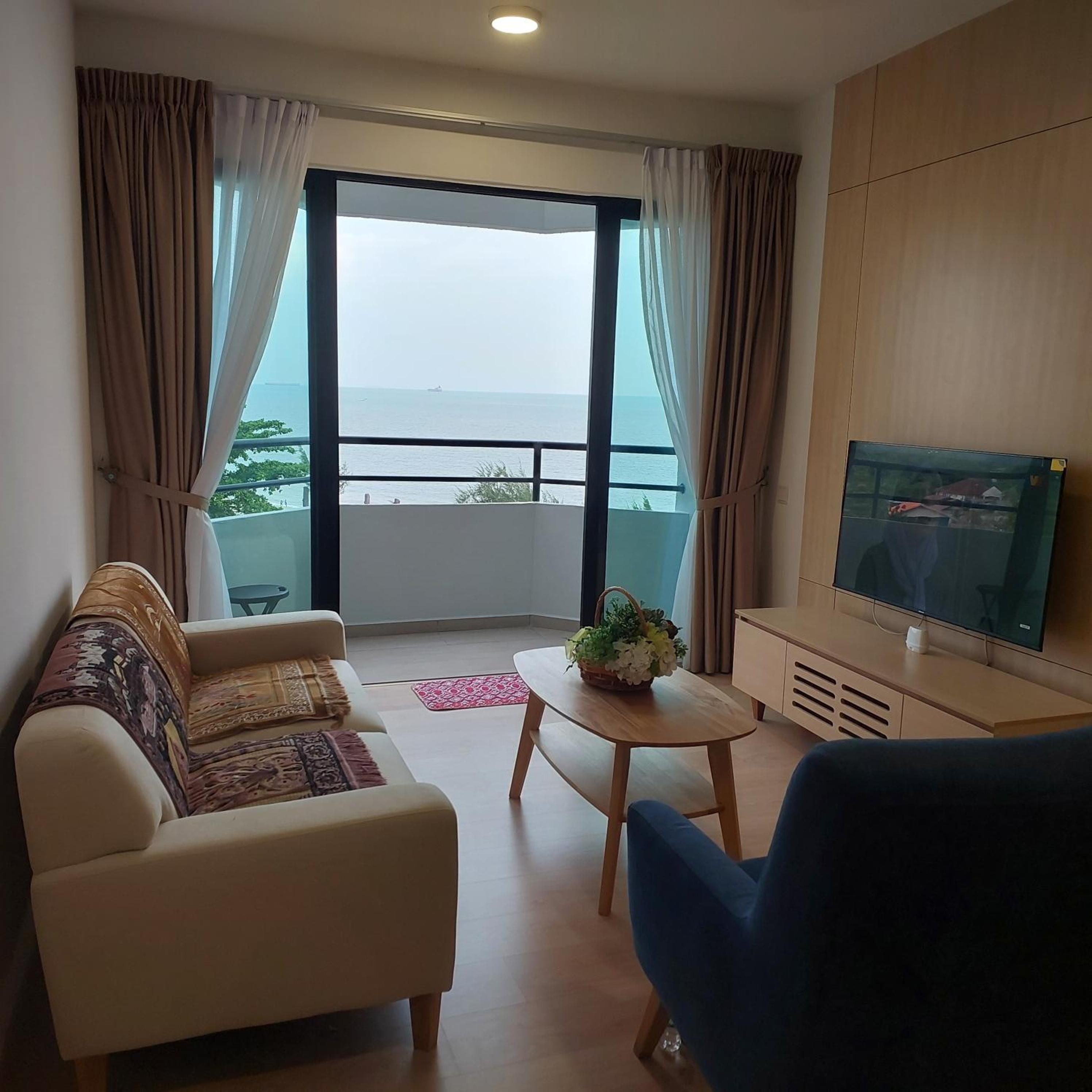 Mutiara Melaka Beach Apartment