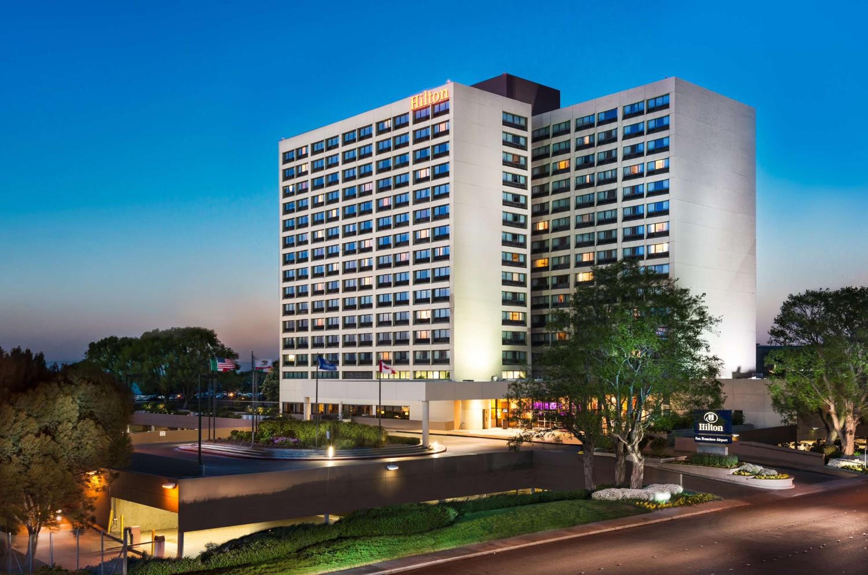 San Francisco Vacations - Hilton San Francisco Airport Bayfront - No Resort Fee - Property Image 1