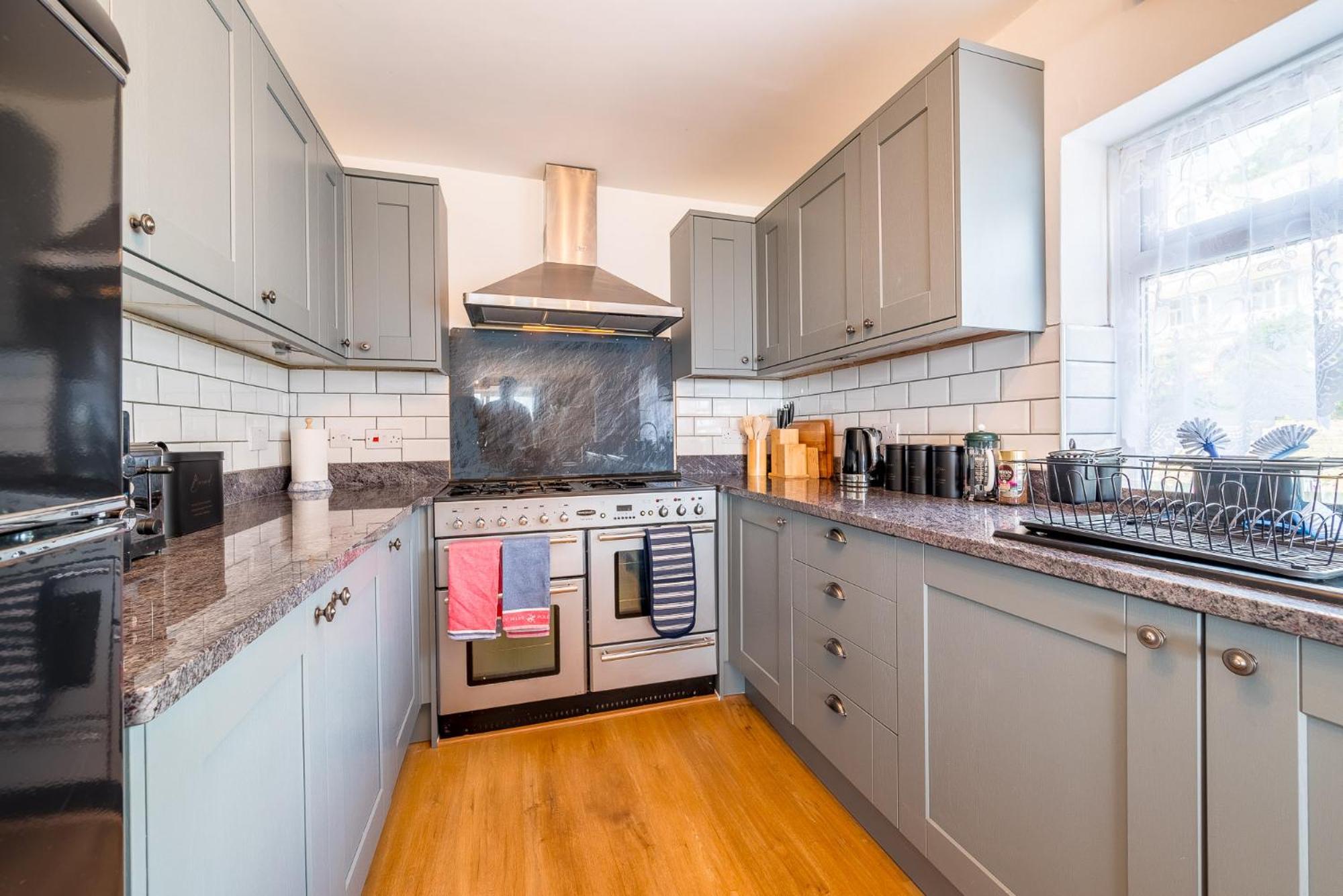 Looe Vacations - The Decker Apartment - Property Image 21