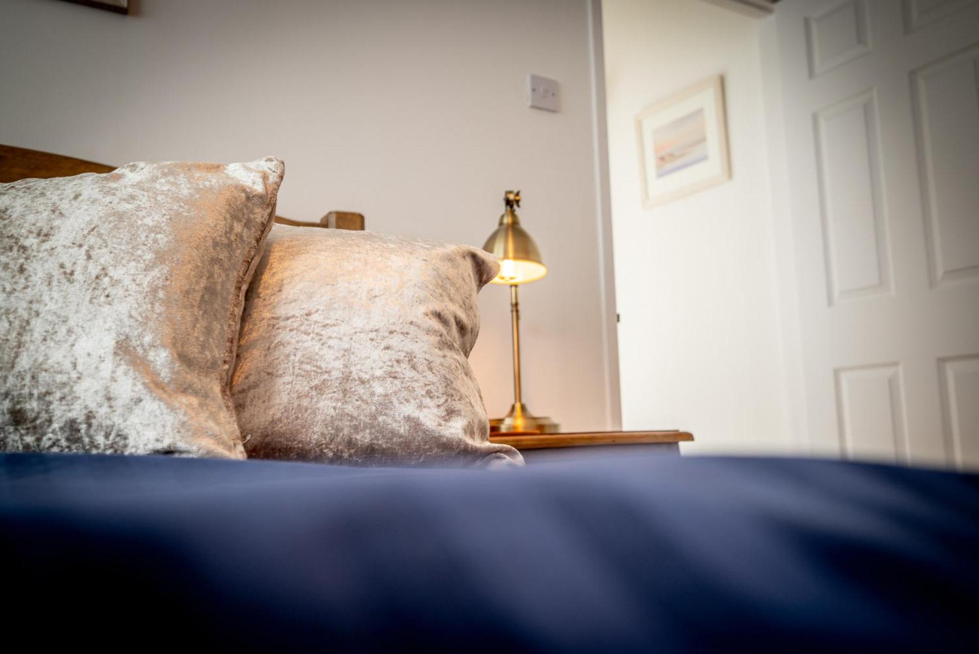 Looe Vacations - The Decker Apartment - Property Image 2