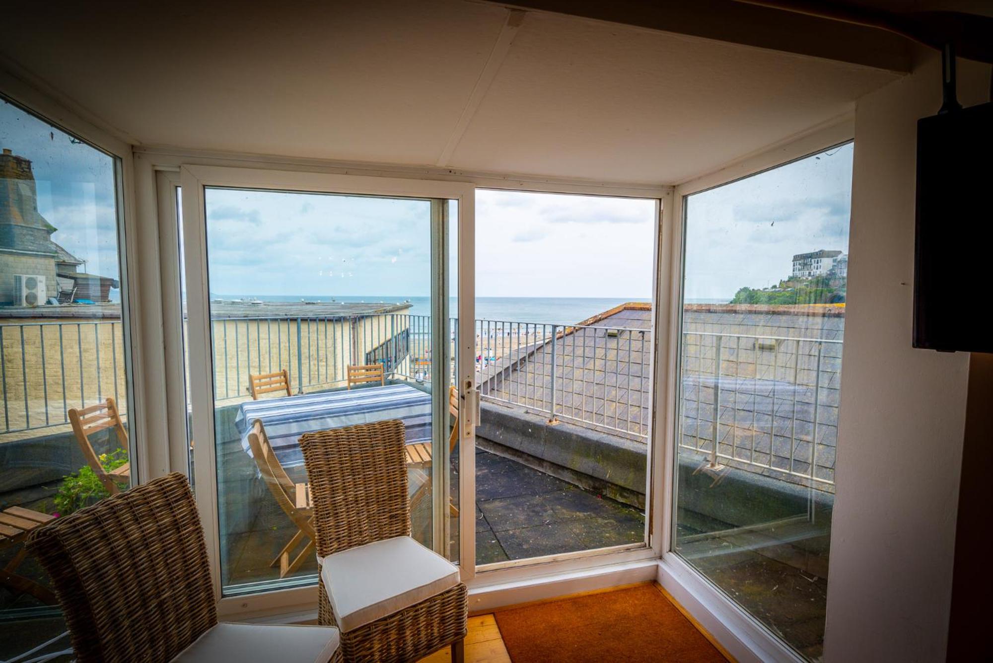 Looe Vacations - The Decker Apartment - Property Image 30