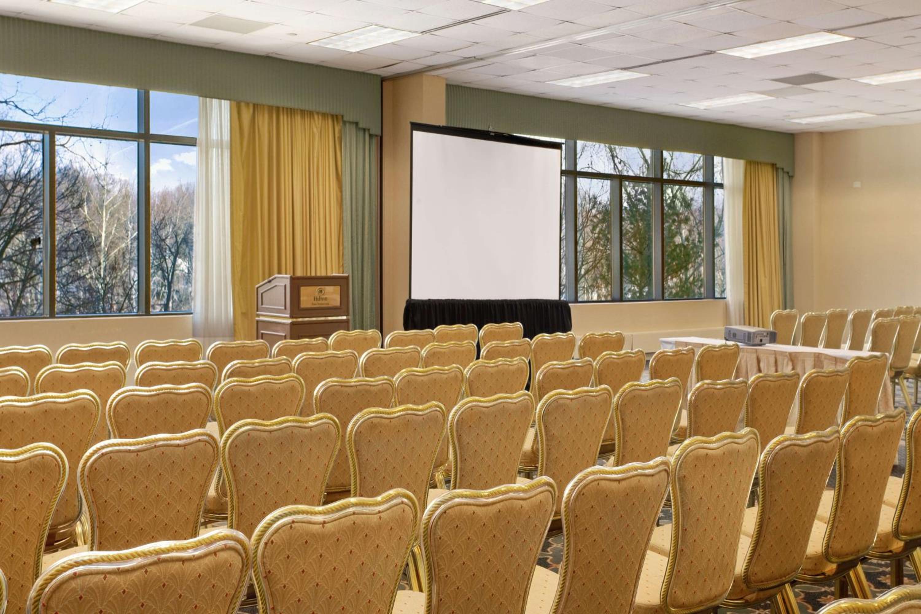 East Brunswick Vacations - Hilton East Brunswick - Property Image 5