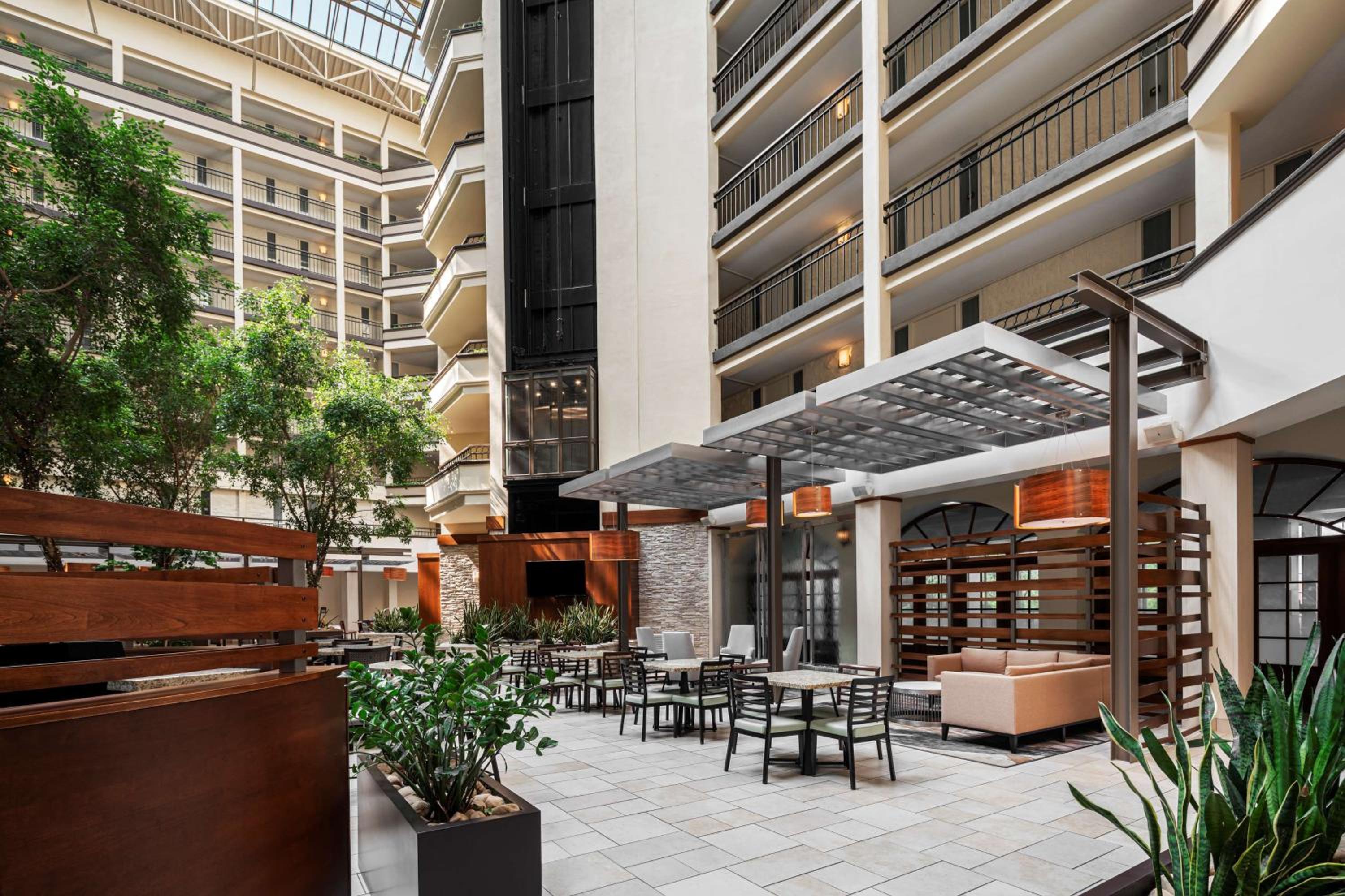 Embassy Suites by Hilton Nashville Airport - Property Image 6