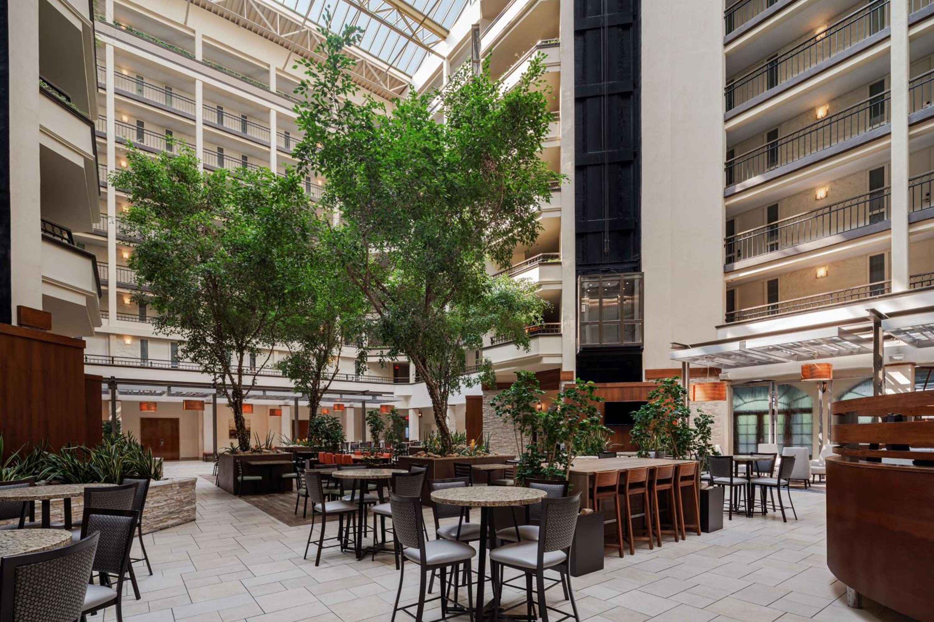Embassy Suites by Hilton Nashville Airport - Property Image 7