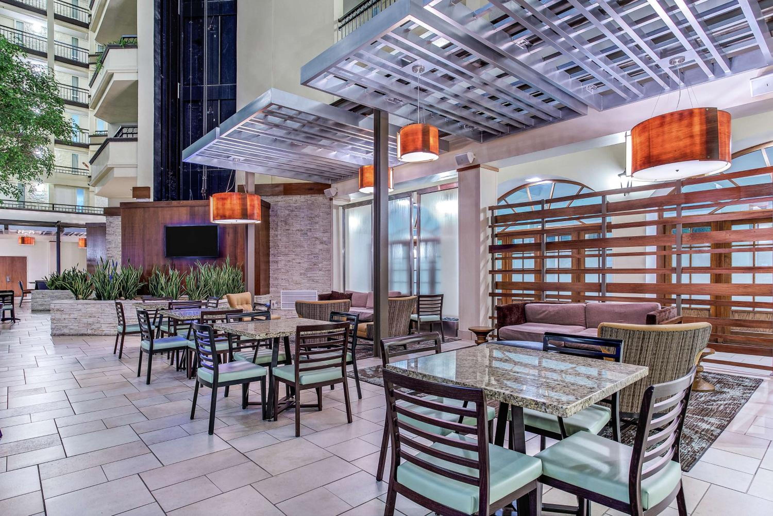 Embassy Suites by Hilton Nashville Airport - Property Image 11