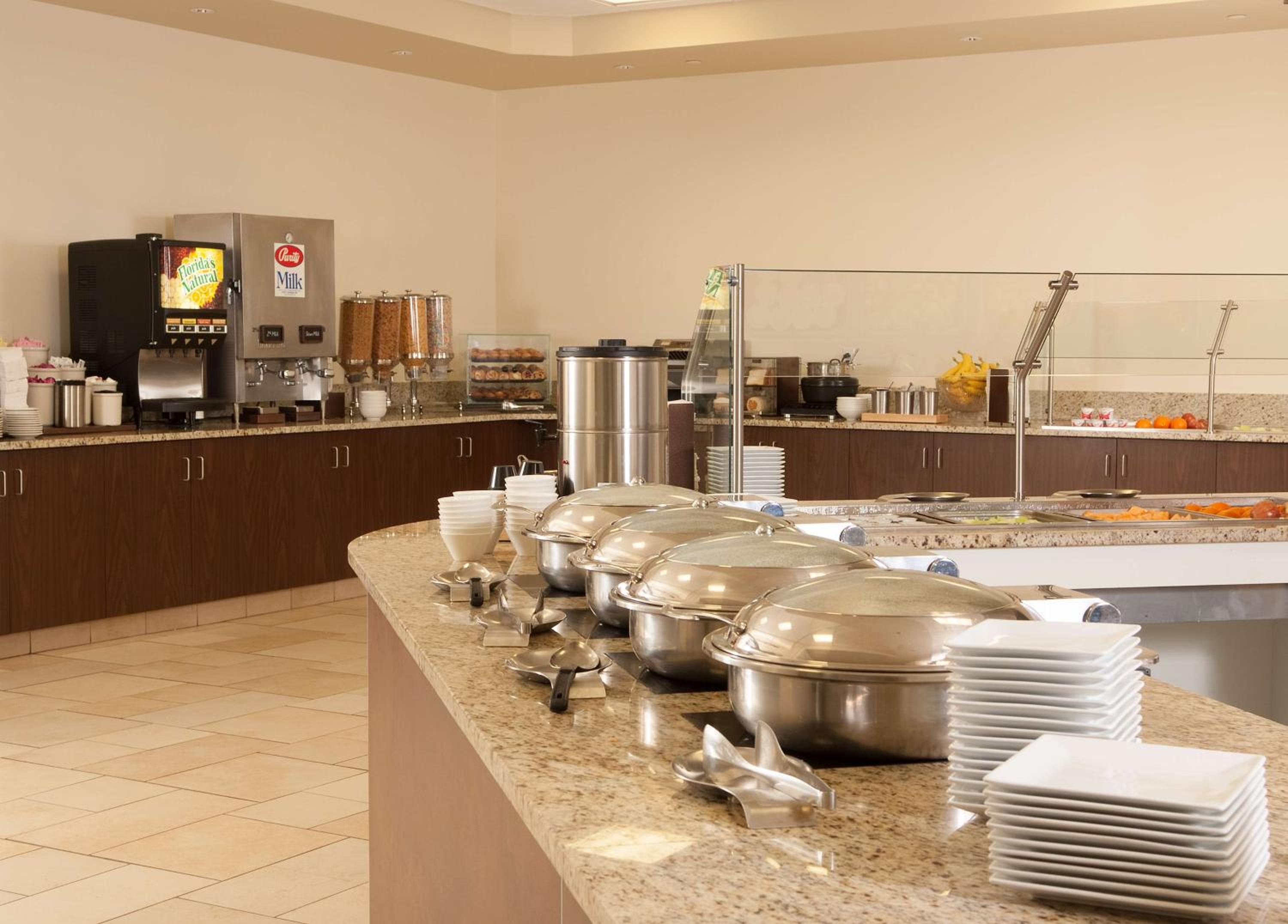 Embassy Suites by Hilton Nashville Airport - Property Image 38