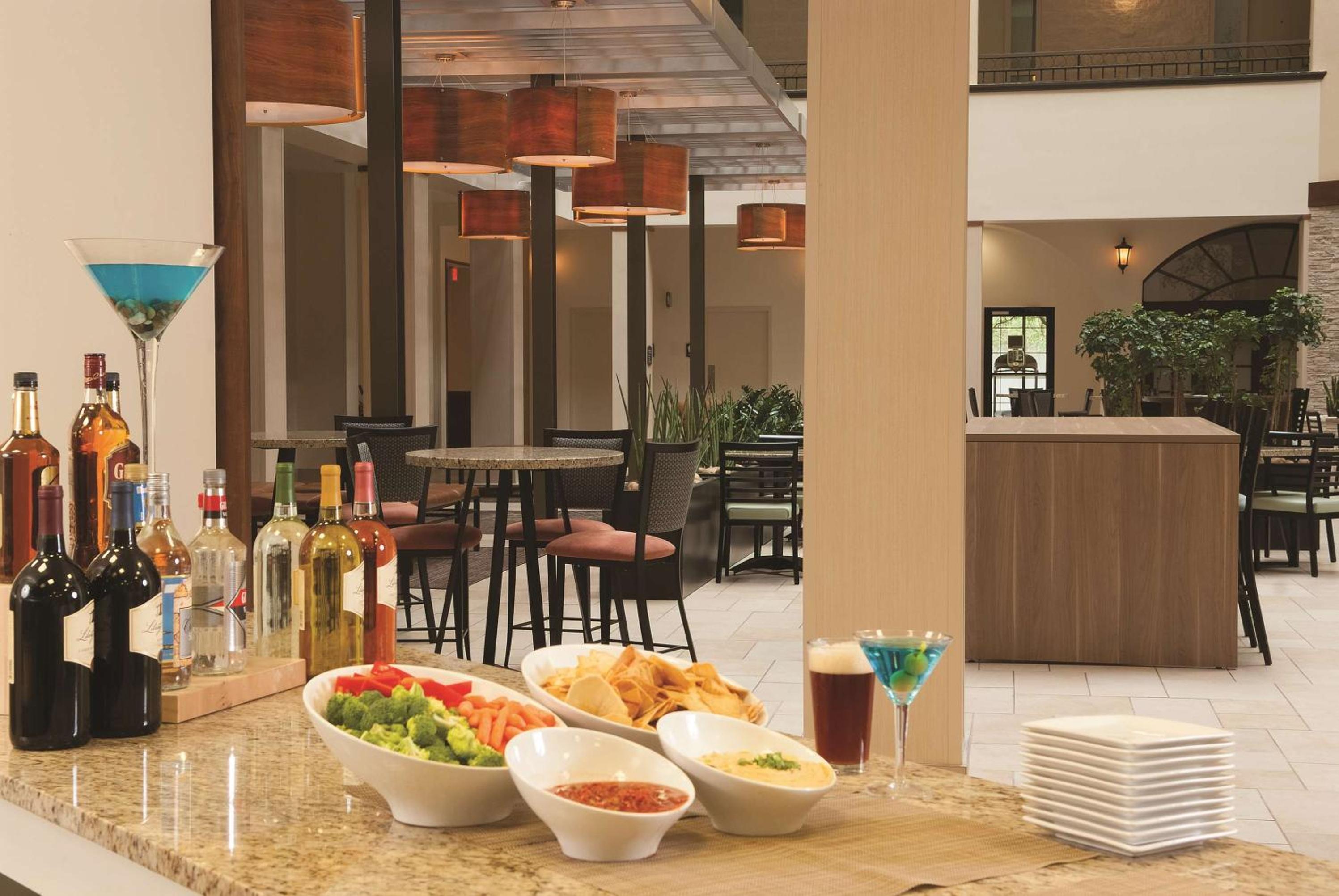 Embassy Suites by Hilton Nashville Airport - Property Image 42