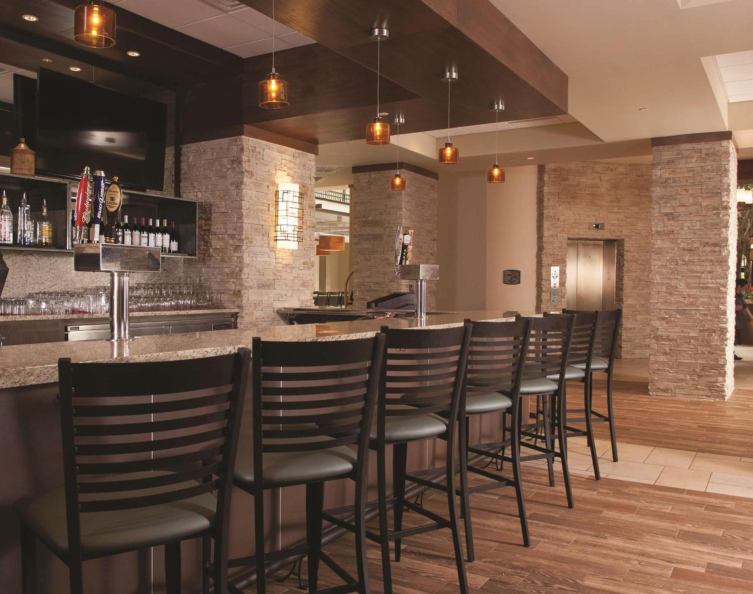 Embassy Suites by Hilton Nashville Airport - Property Image 19