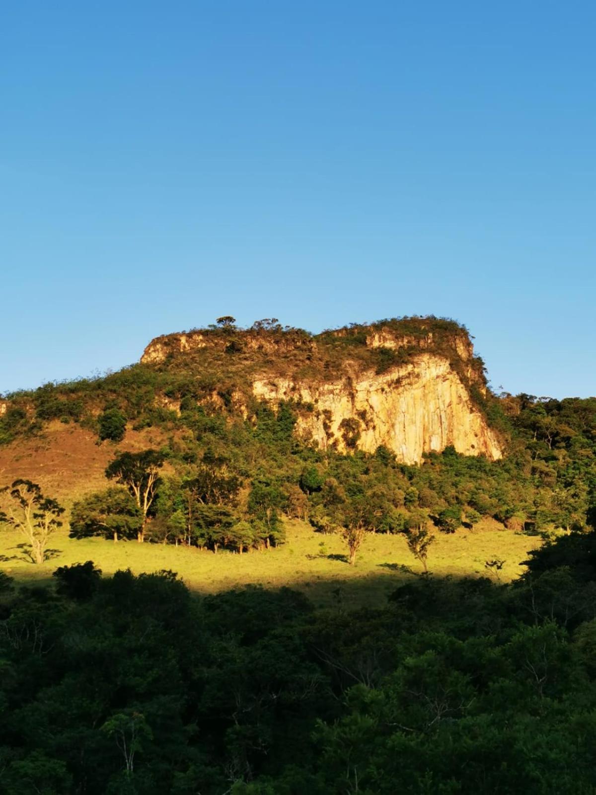 Paraiso na beira de cachoeiras Canyons Capitólio MG