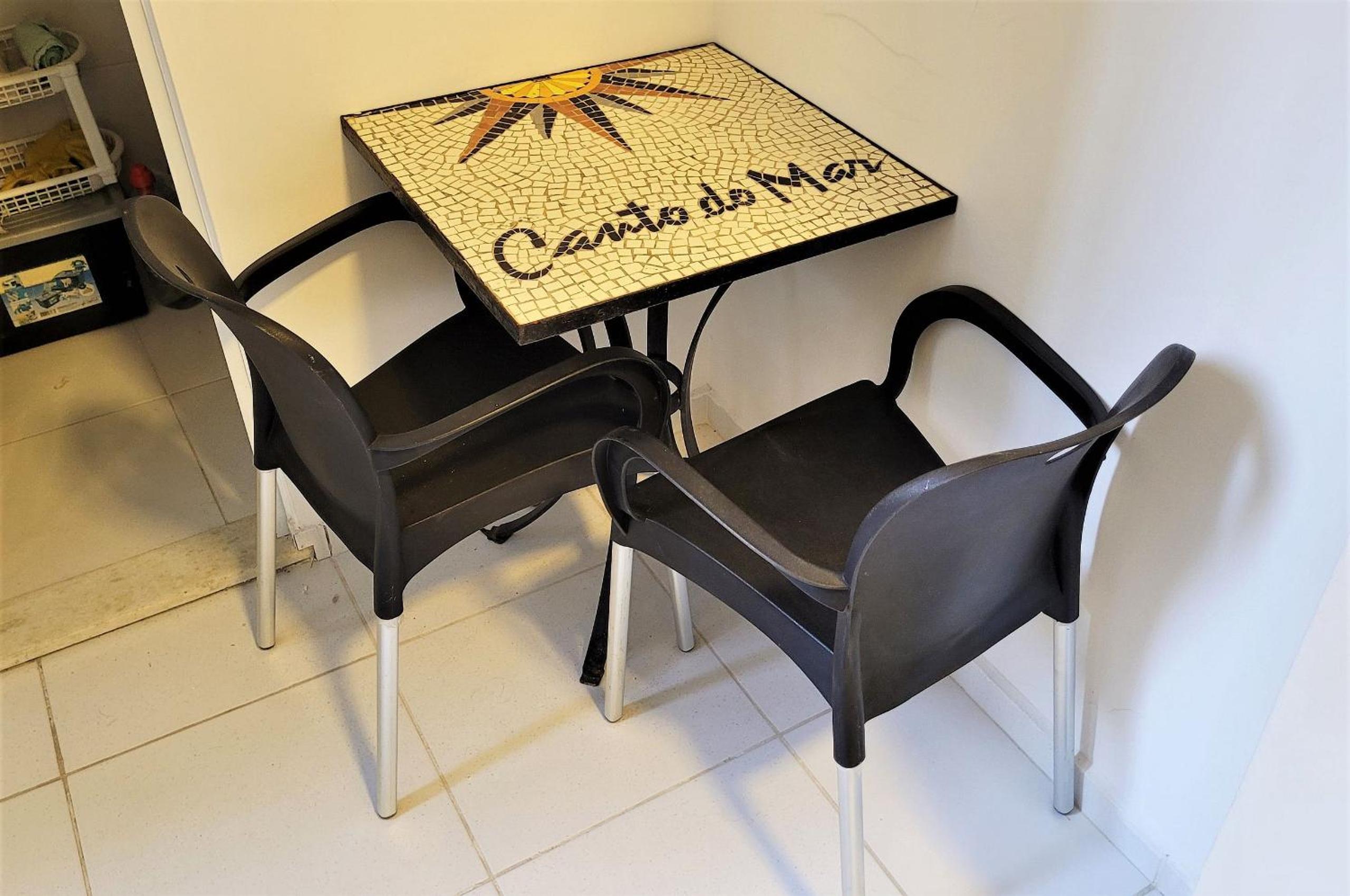 Apartamento 1 quadra da praia C124
