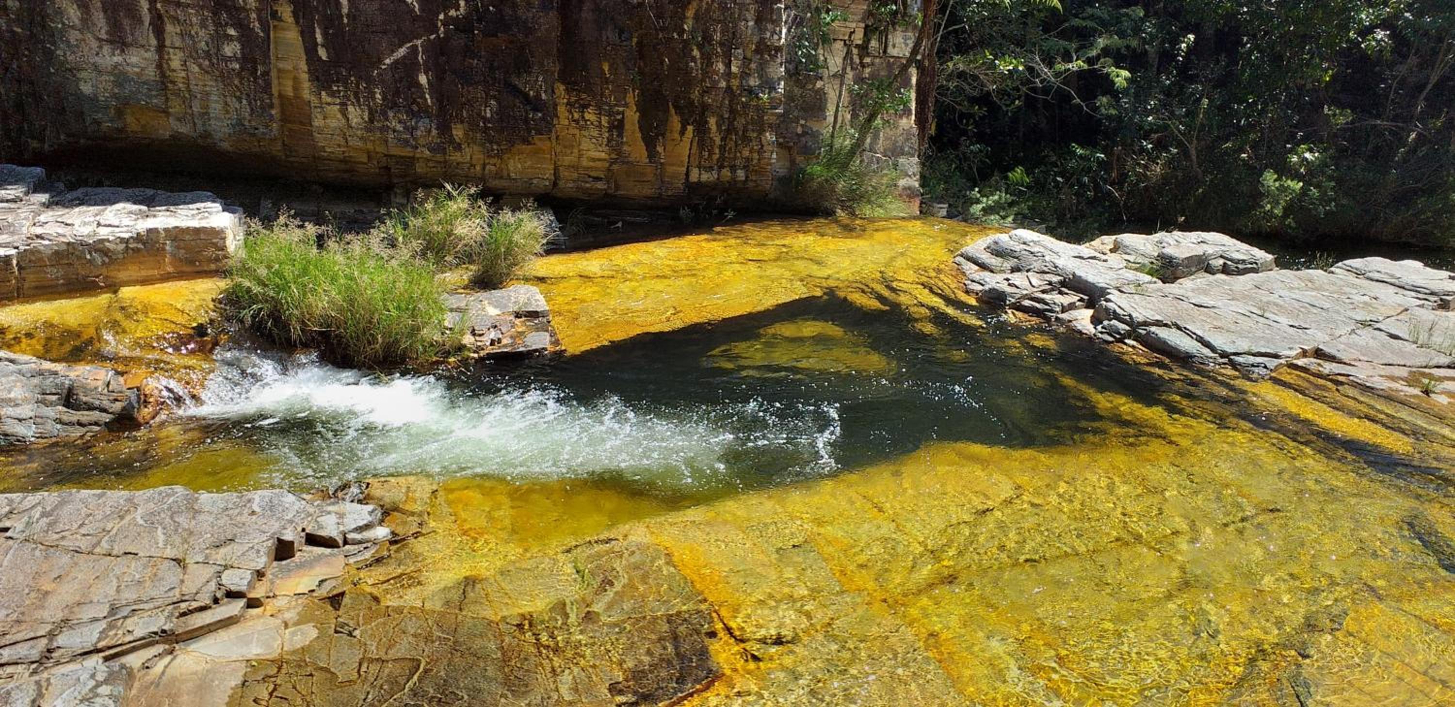 Paraiso na beira de cachoeiras Canyons Capitólio MG