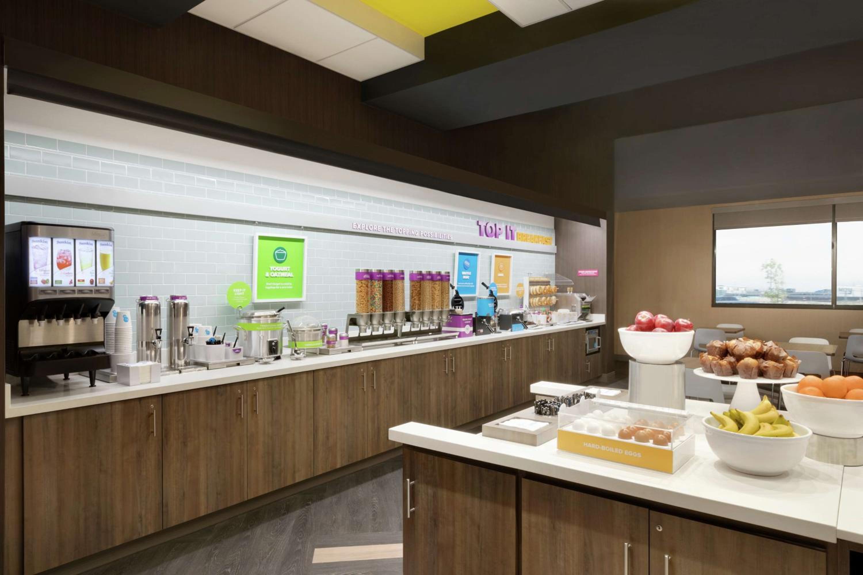 Albany Vacations - Tru by Hilton Albany Crossgates Mall - Property Image 35