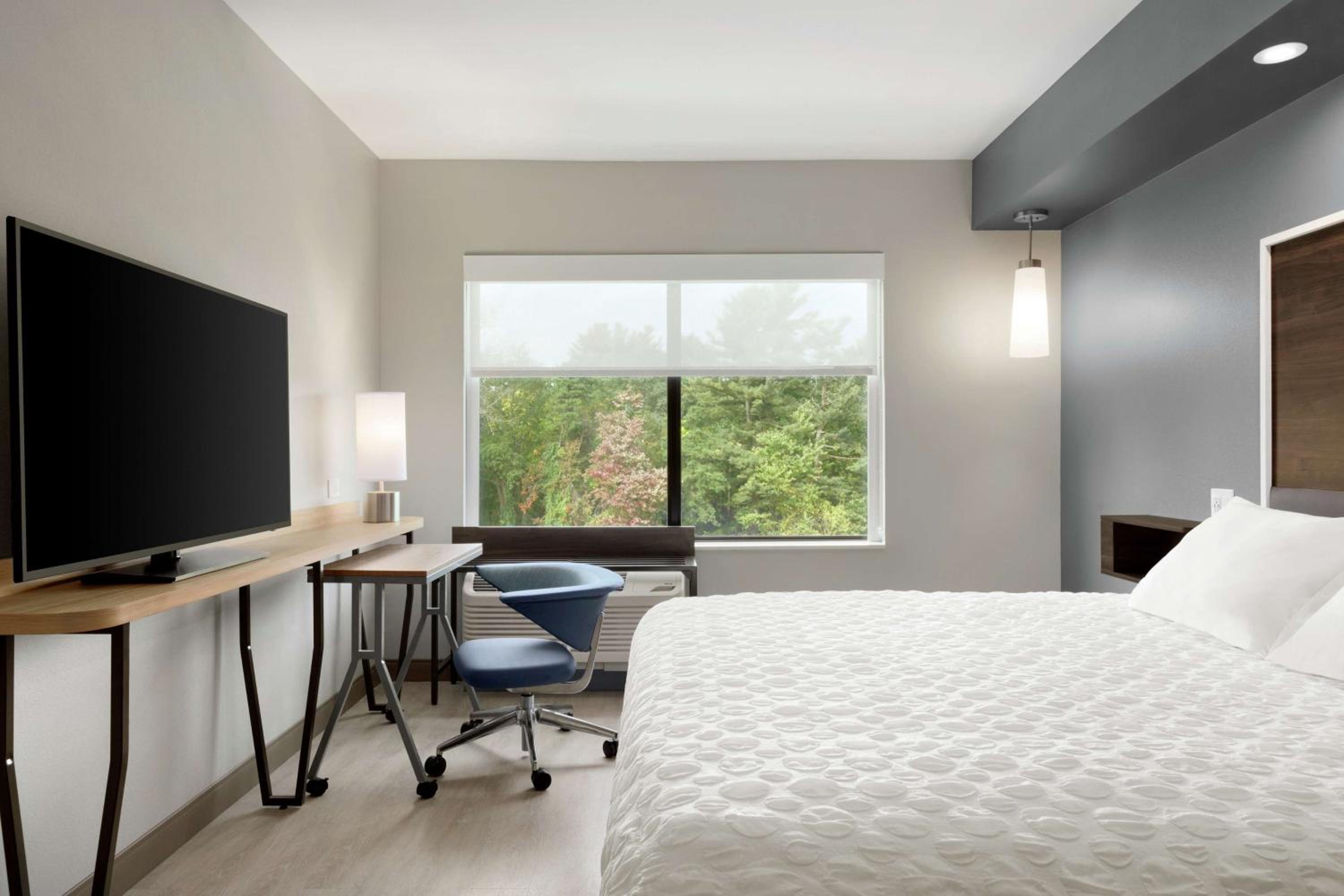 Albany Vacations - Tru by Hilton Albany Crossgates Mall - Property Image 11