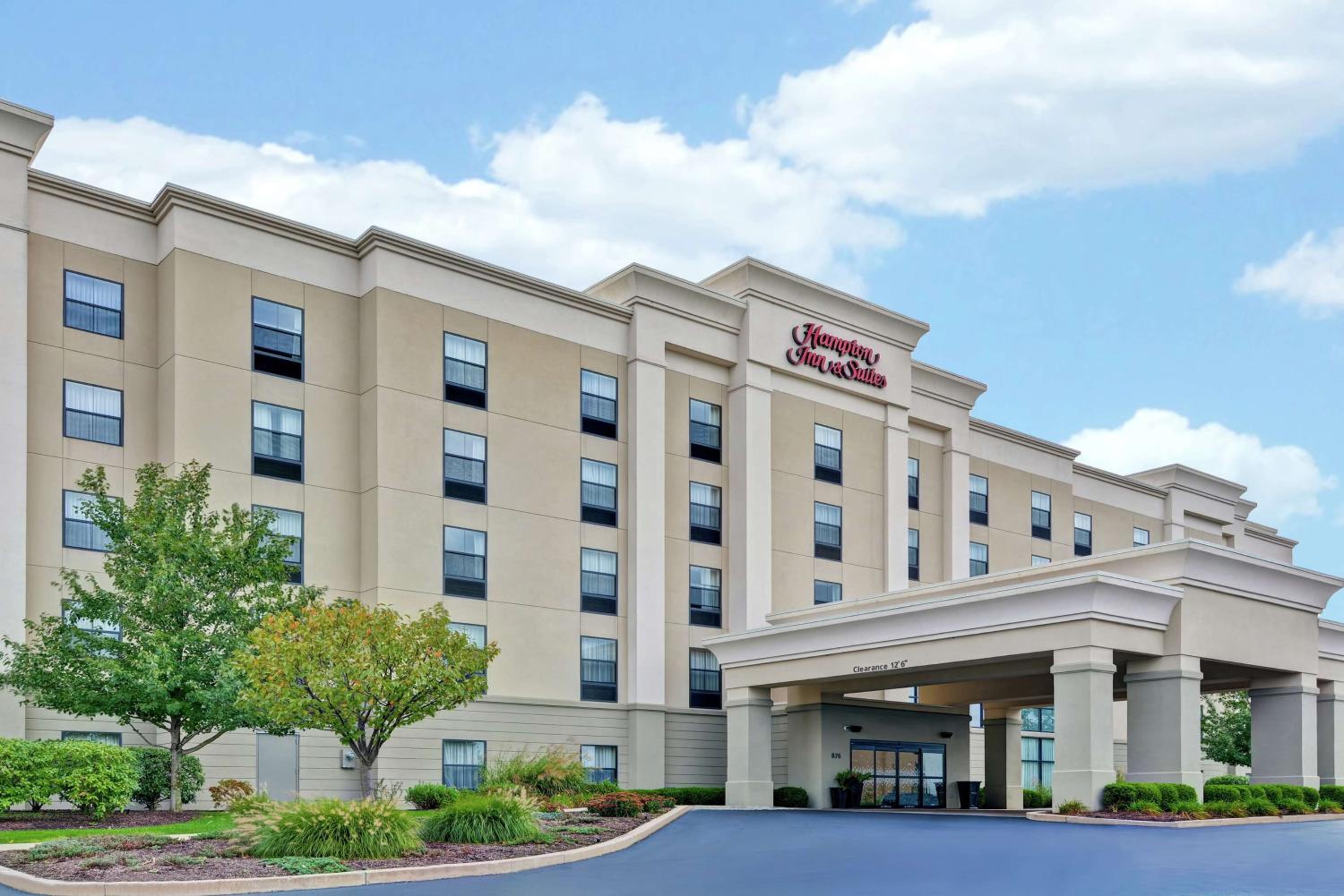 Scranton Vacations - Hampton Inn  Suites Wilkes-Barre - Property Image 1