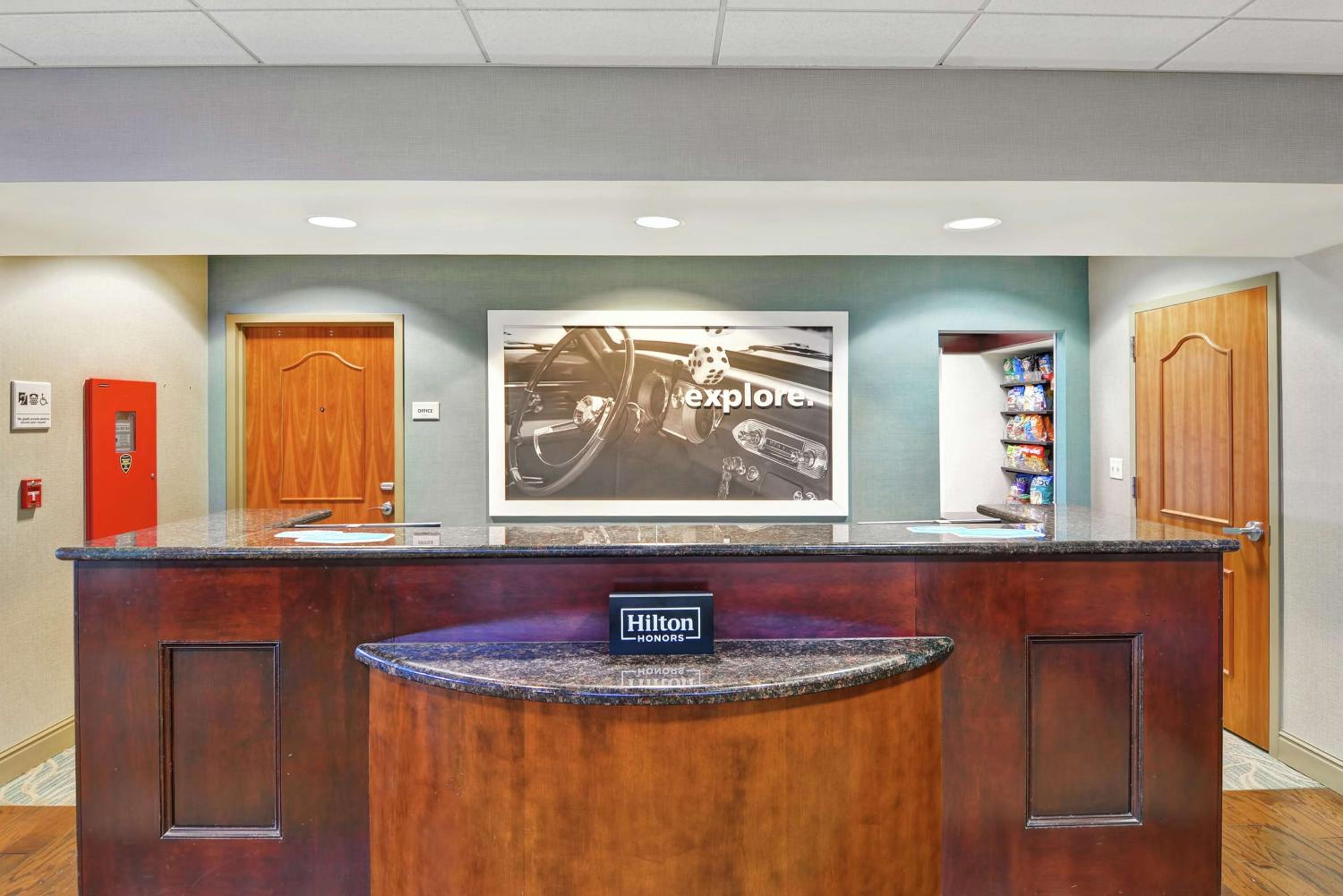Scranton Vacations - Hampton Inn  Suites Wilkes-Barre - Property Image 4