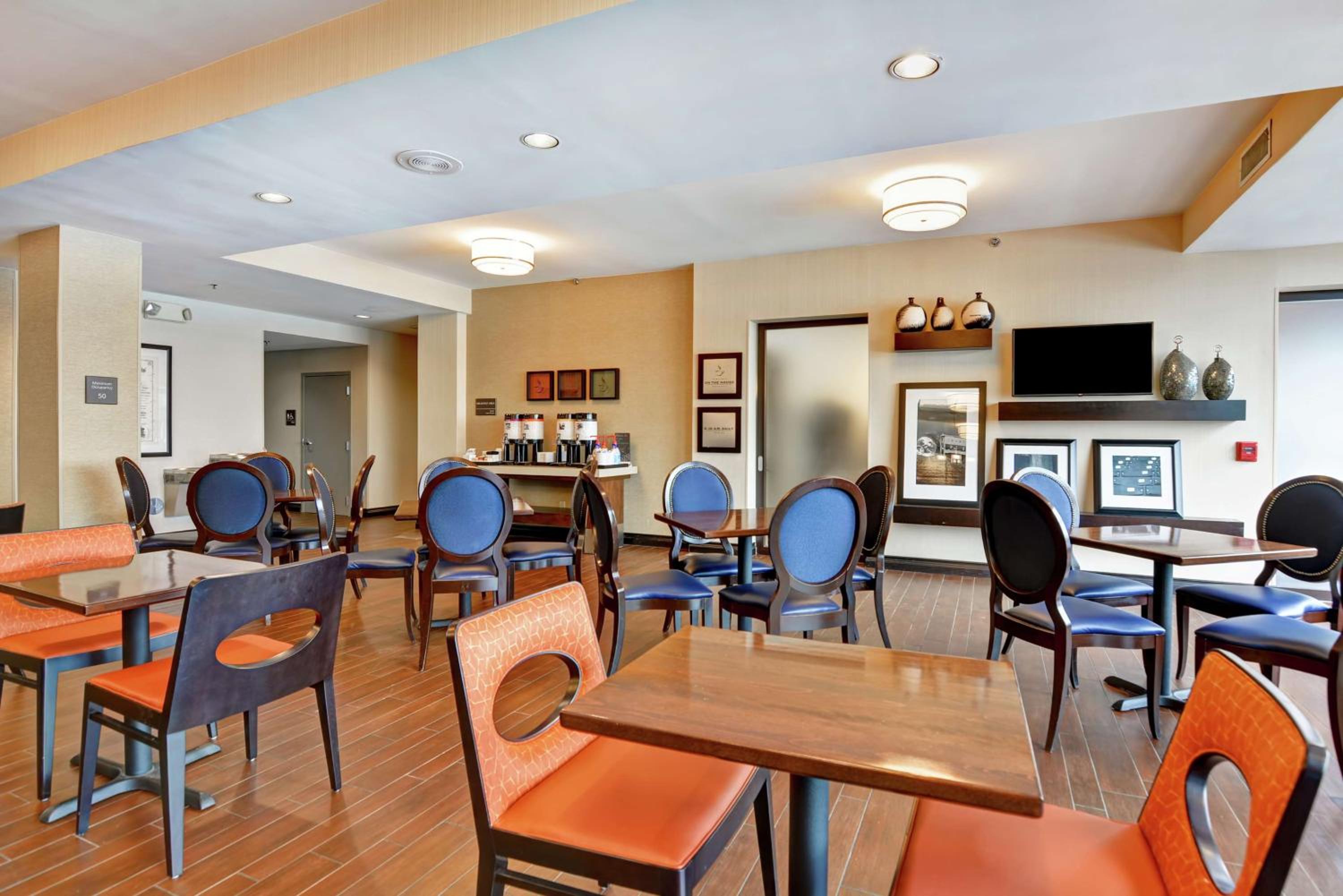 Scranton Vacations - Hampton Inn Scranton at Montage Mountain - Property Image 3