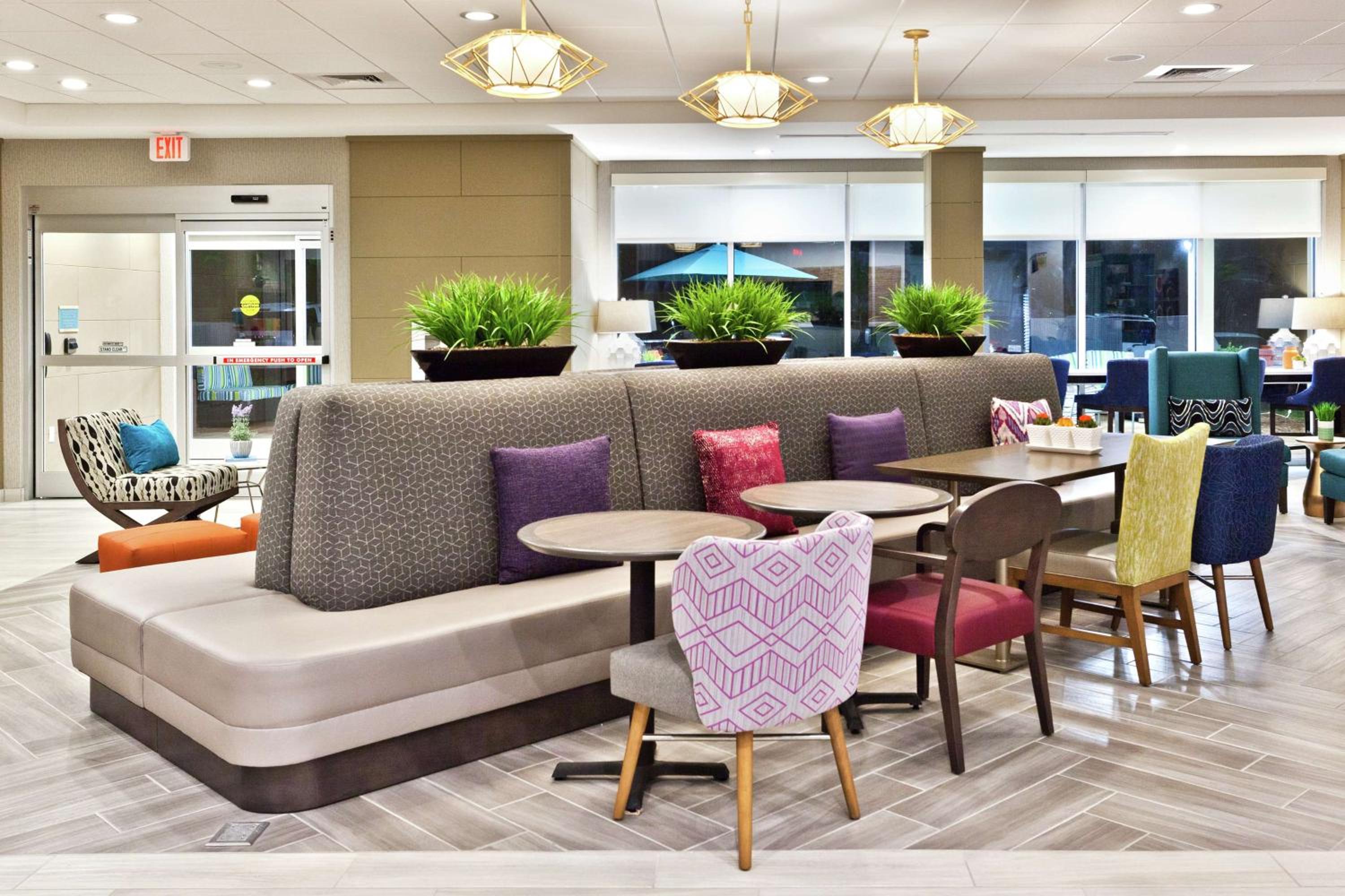 Birmingham Vacations - Home2 Suites By Hilton Birmingham Colonnade - Property Image 3