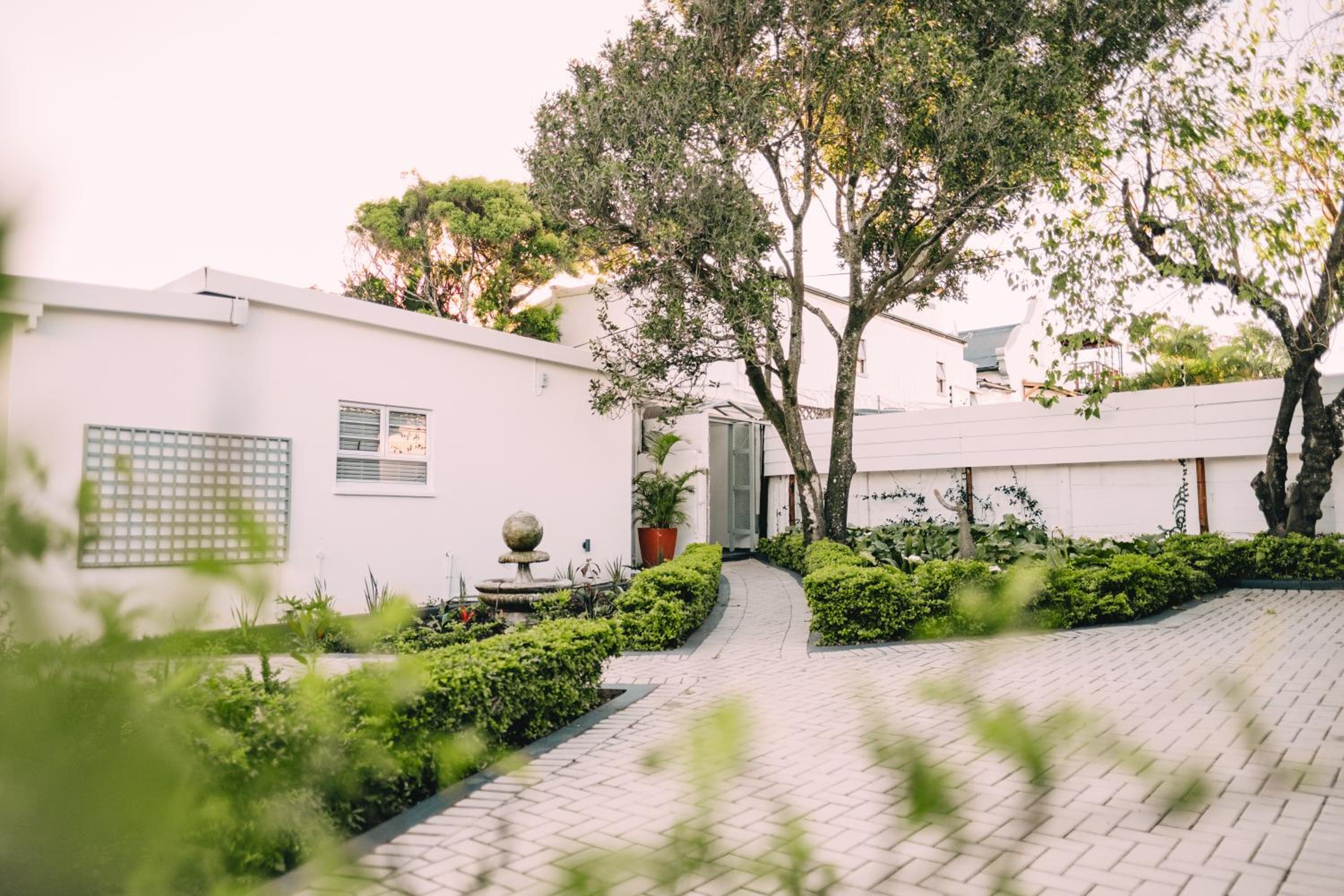 Hotel Devereux Lodge - Image 1