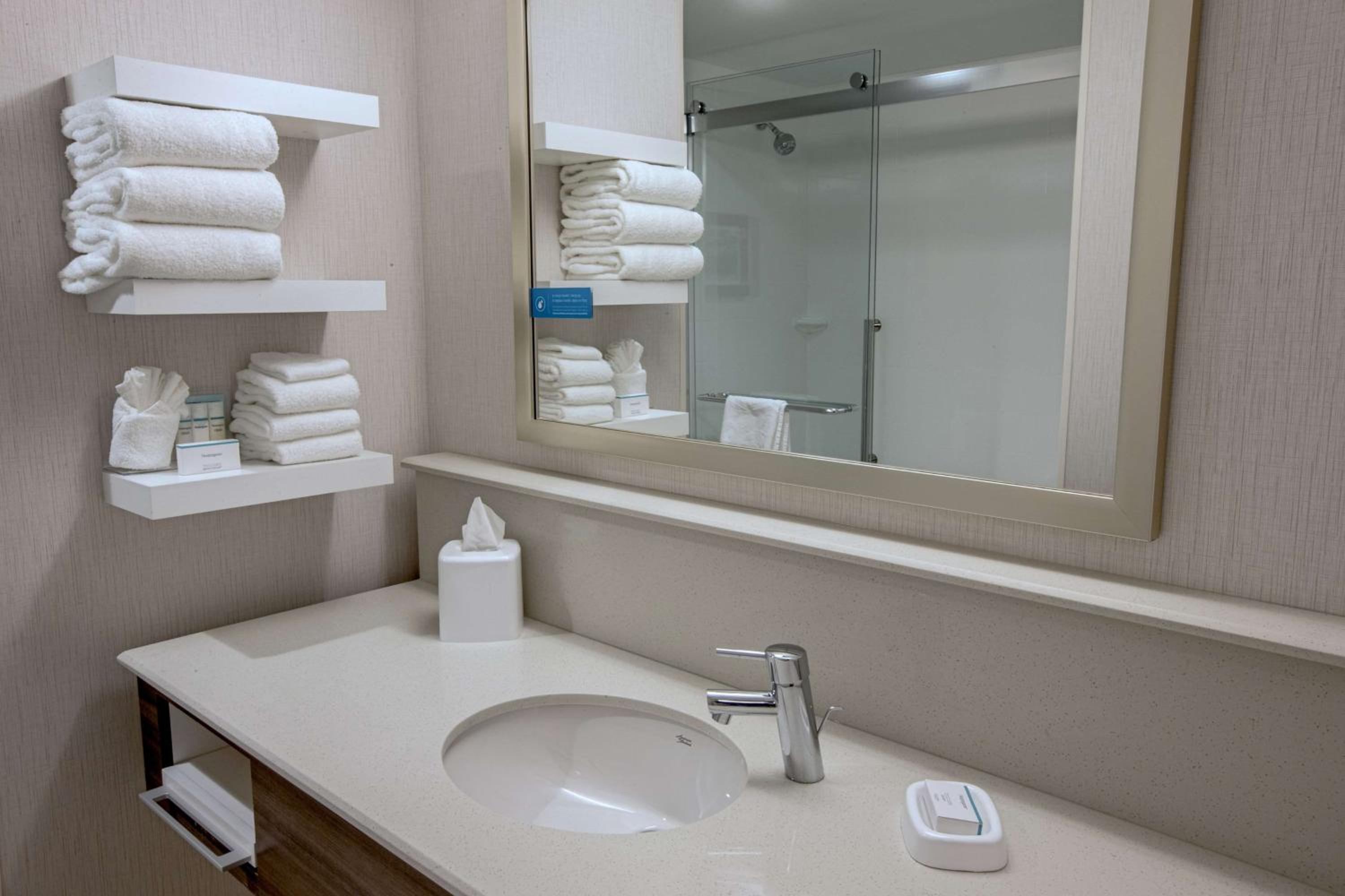 Hampton Inn by Hilton Amesbury, MA - Property Image 5