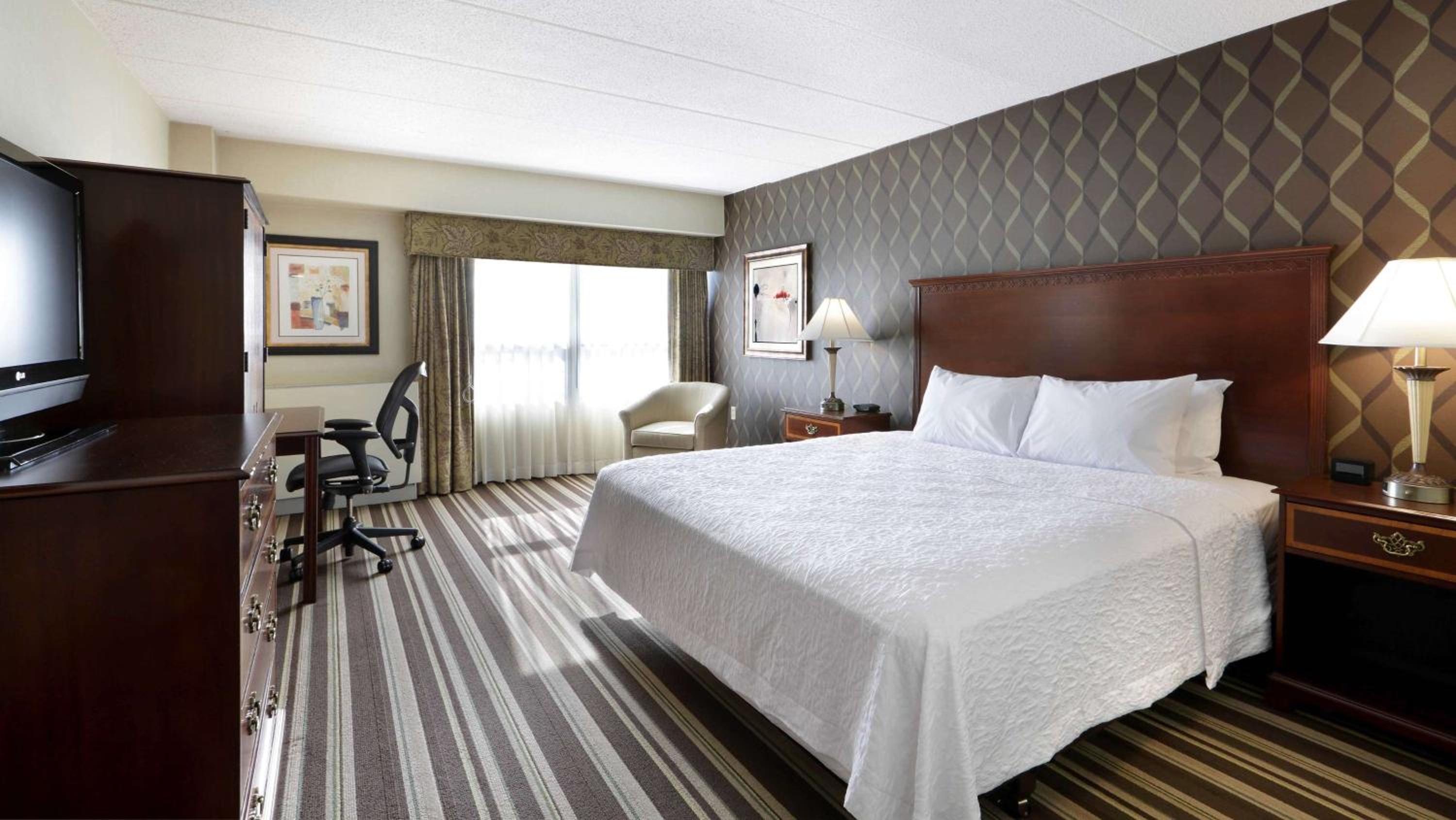 Hampton Inn Boston-Natick - Property Image 5