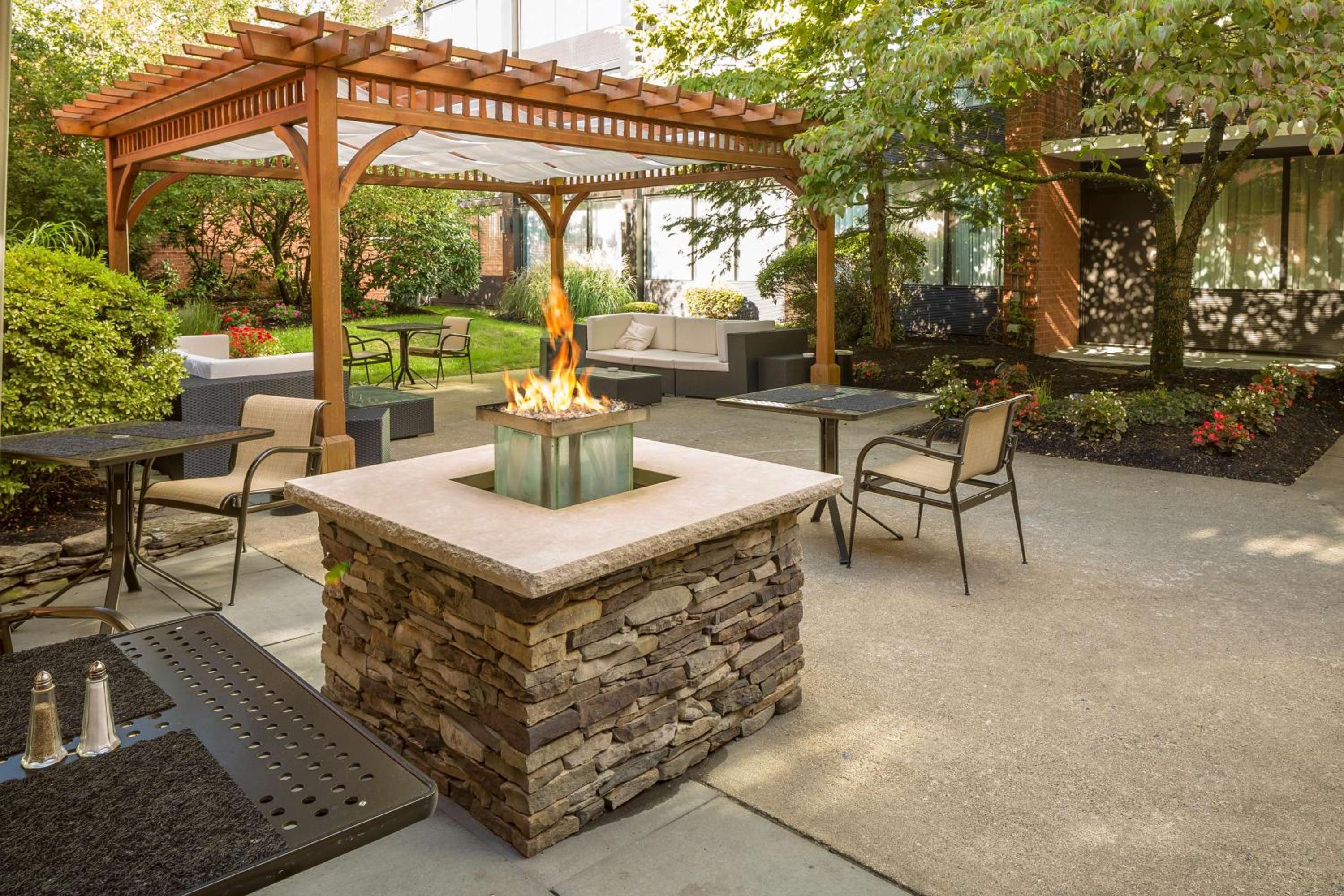 Boston Vacations - DoubleTree by Hilton Boston-Andover - Property Image 2