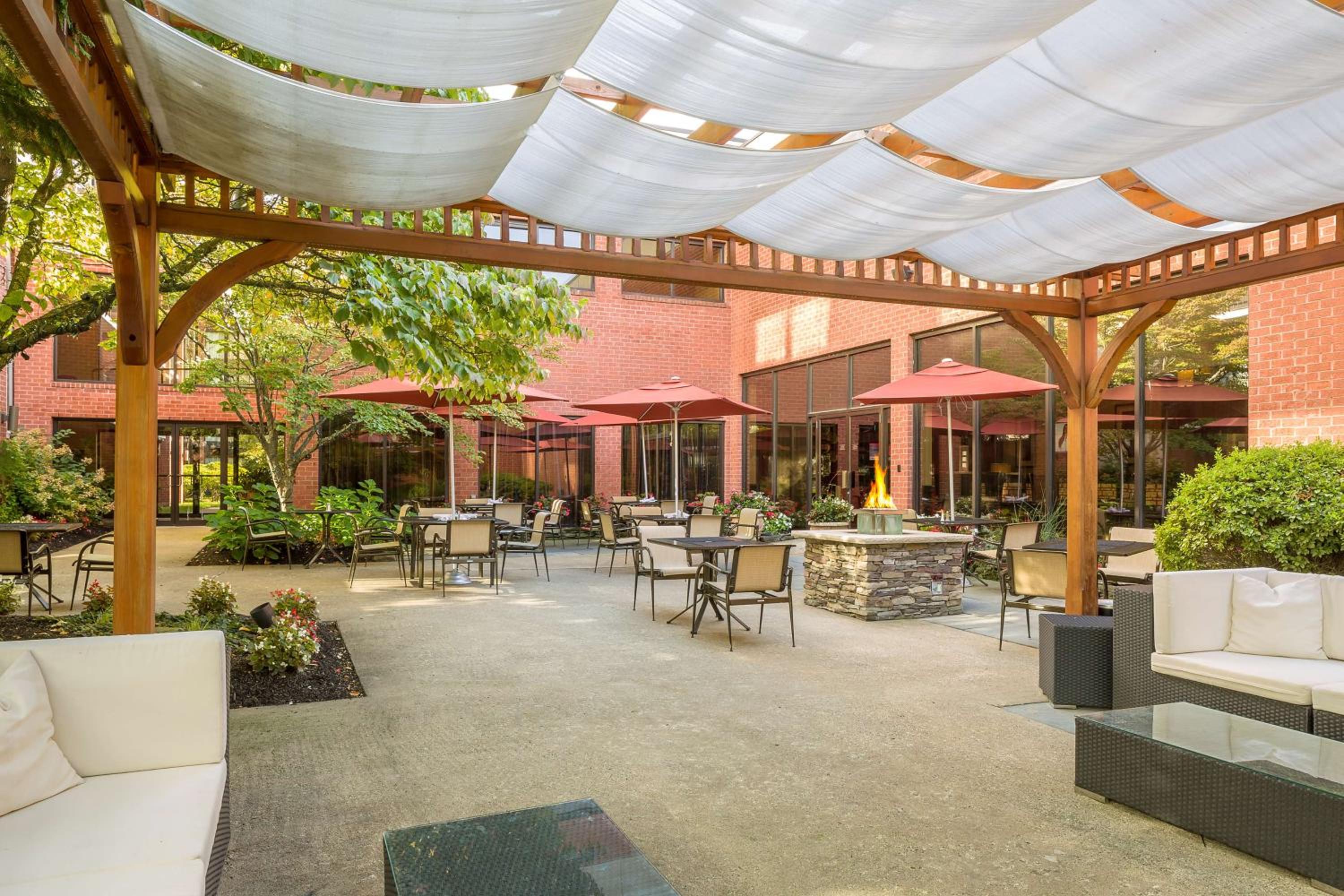 Boston Vacations - DoubleTree by Hilton Boston-Andover - Property Image 3