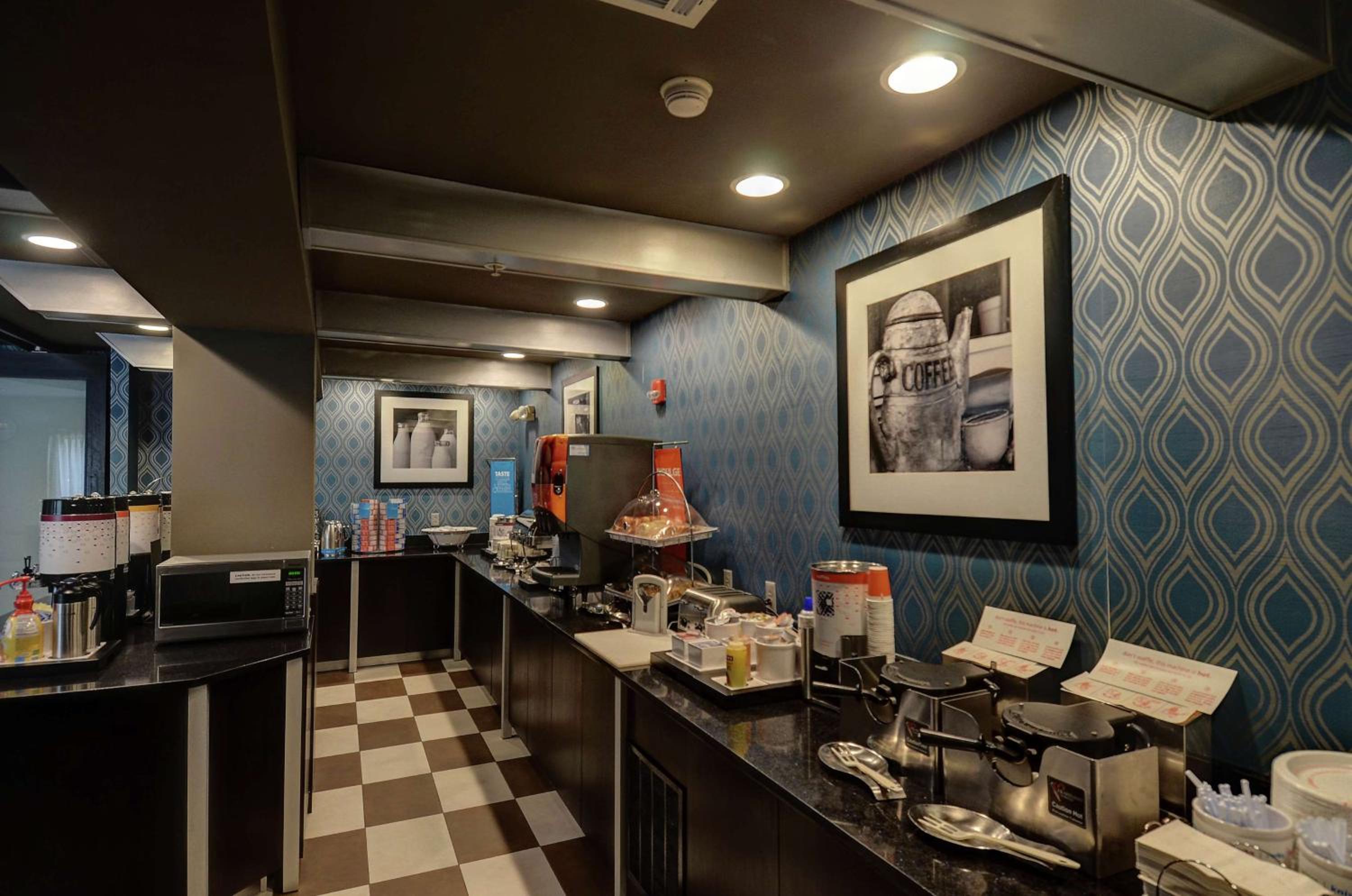 Hampton Inn Bowie - Property Image 15