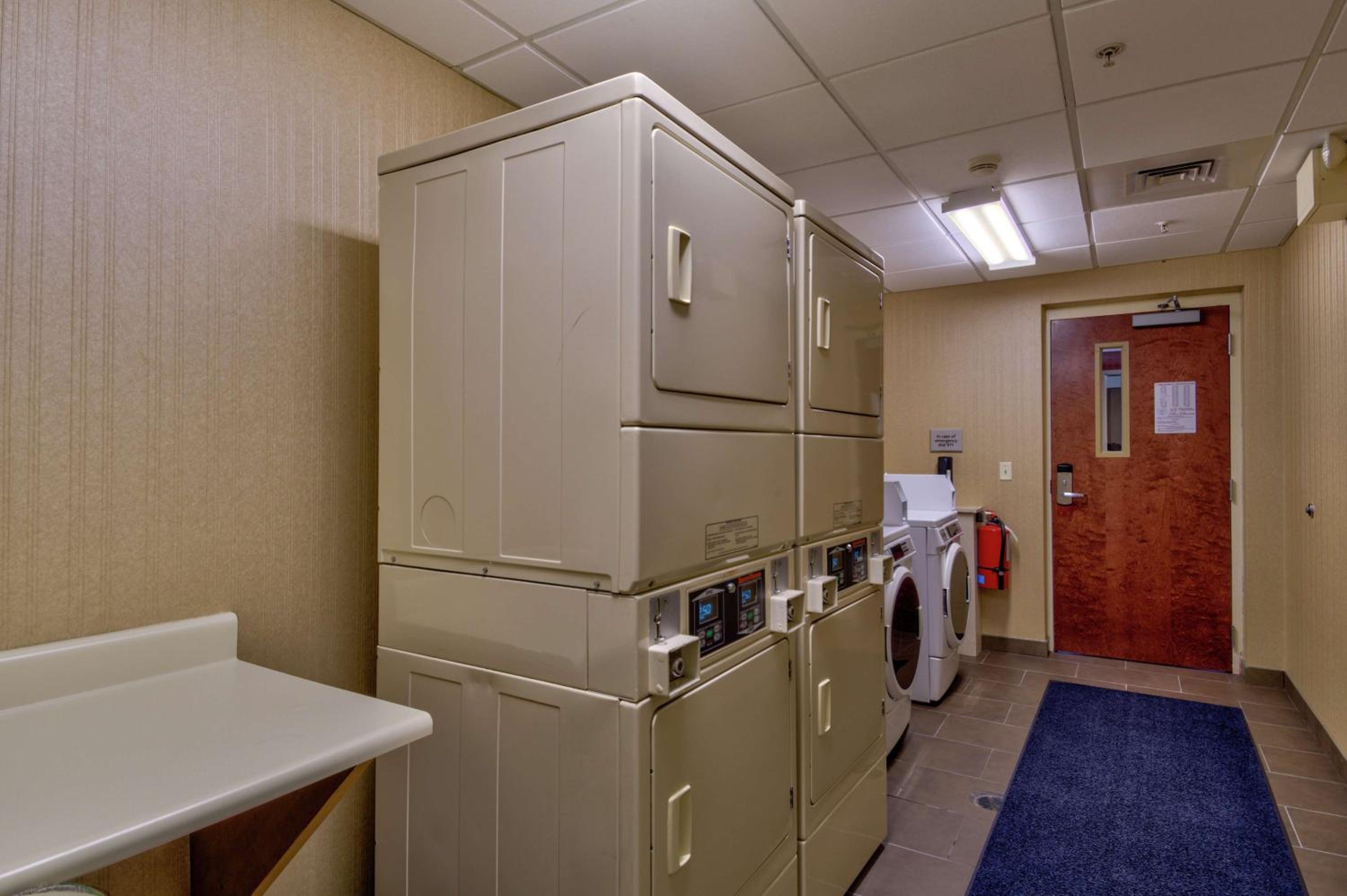 Hampton Inn Bowie - Property Image 2