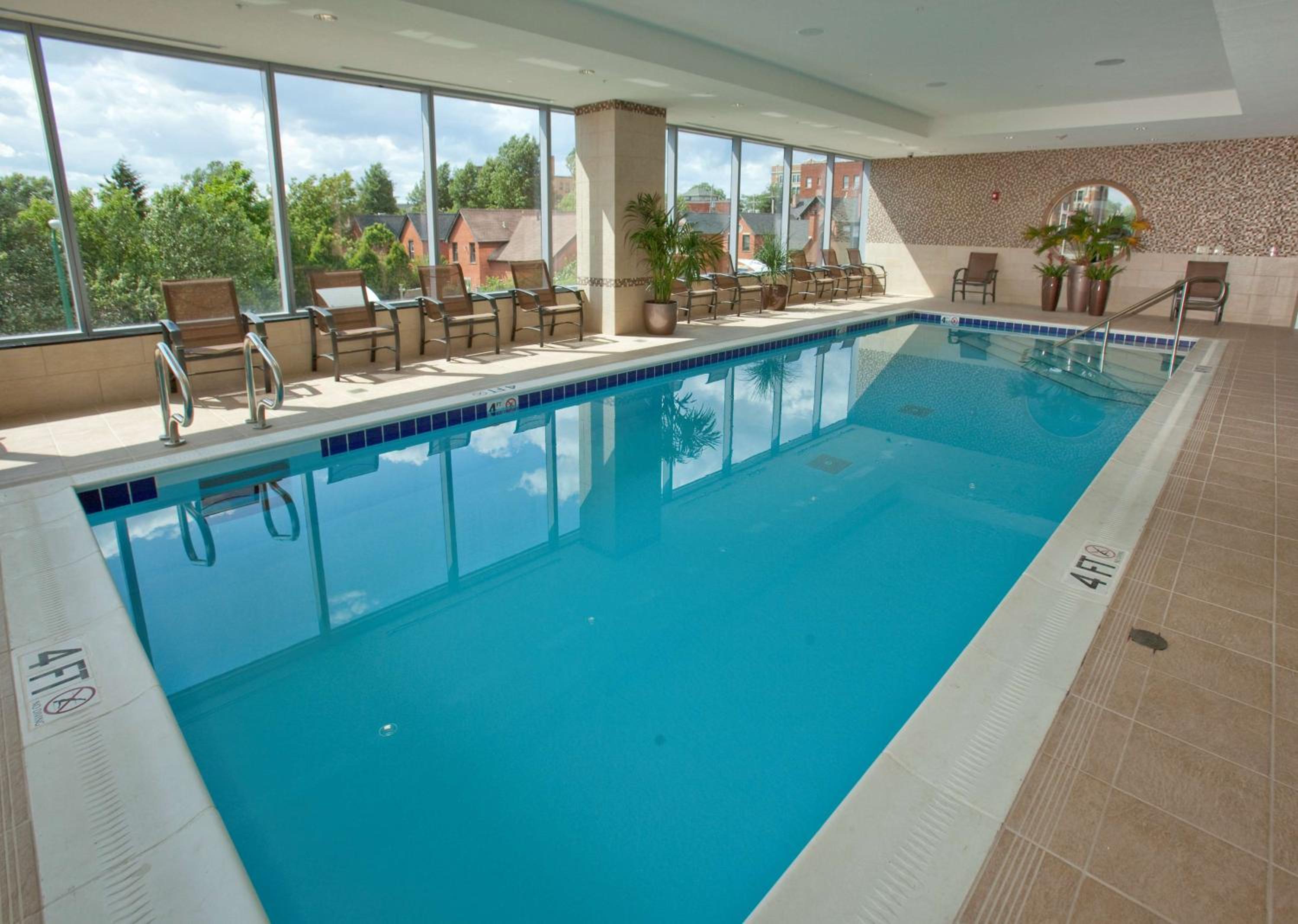 Buffalo Vacations - Embassy Suites Buffalo - Property Image 3