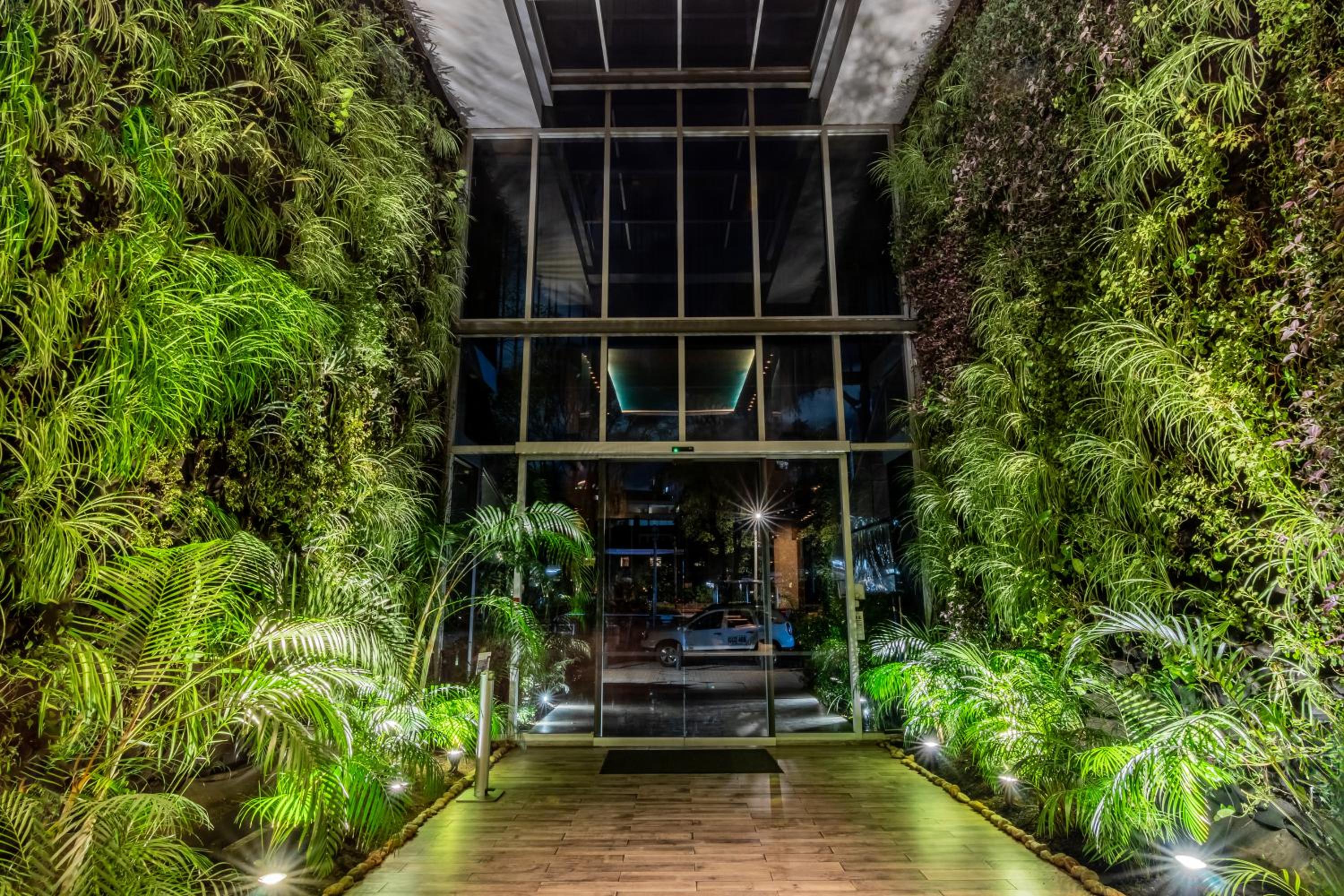 Hotel GHL Bioxury Hotel - Image 1